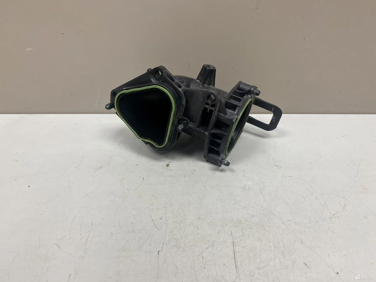 Патрубок впускного коллектора skoda fabia 2 5j