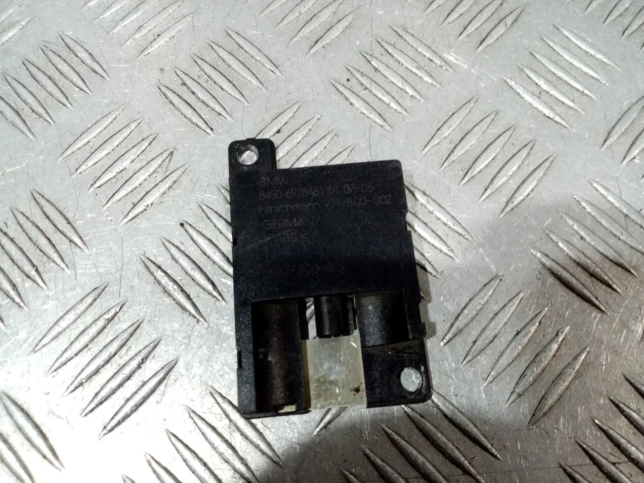 [Б/У] Антенна BLUETOOTH BMW [Код: 00686621 ]