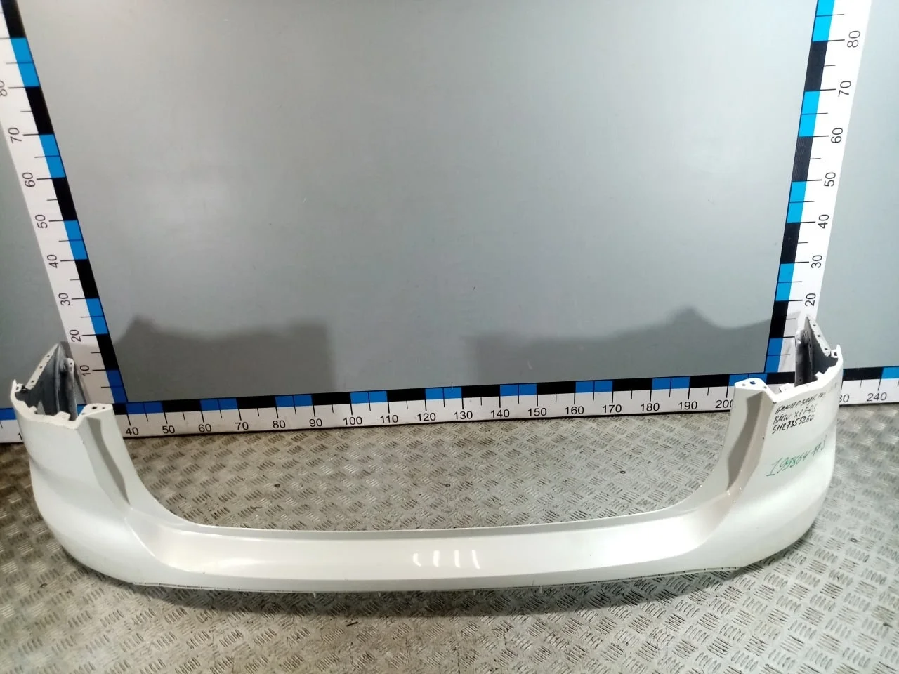 [Б/У] Бампер задний BMW X1 F48 2014 [Код: 00650232 ]