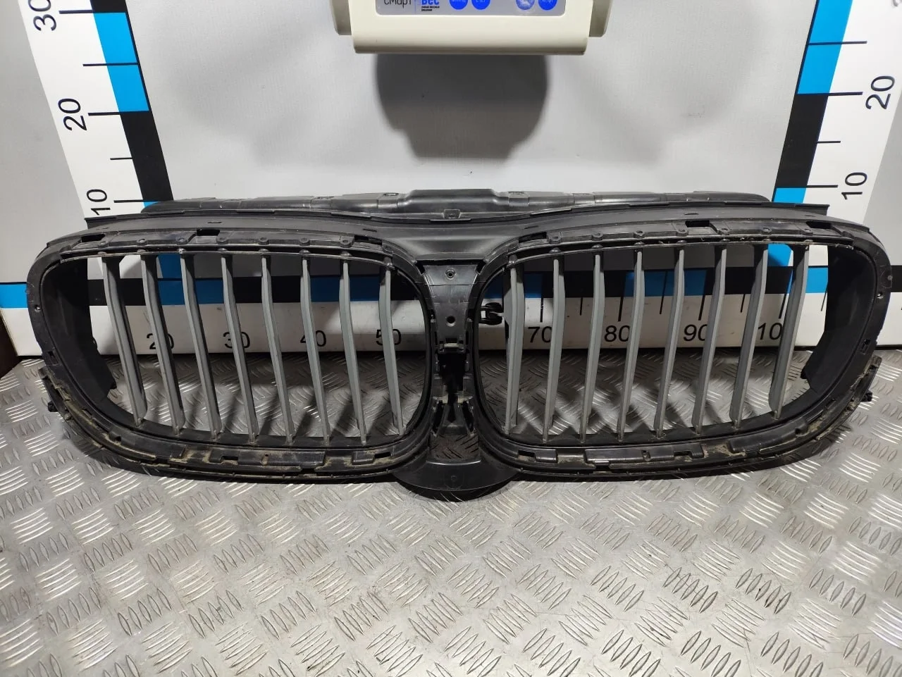 [Б/У] Воздуховод радиатора BMW G11/G12 - Следы ремонта на пластике [ХОРОШЕЕ] [Код: 00532981 ]