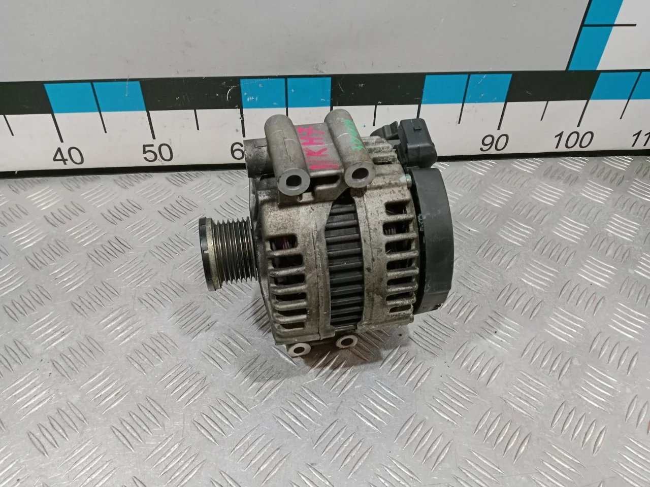 [Б/У] Генератор 180A N54 [Код: 00657609 ]