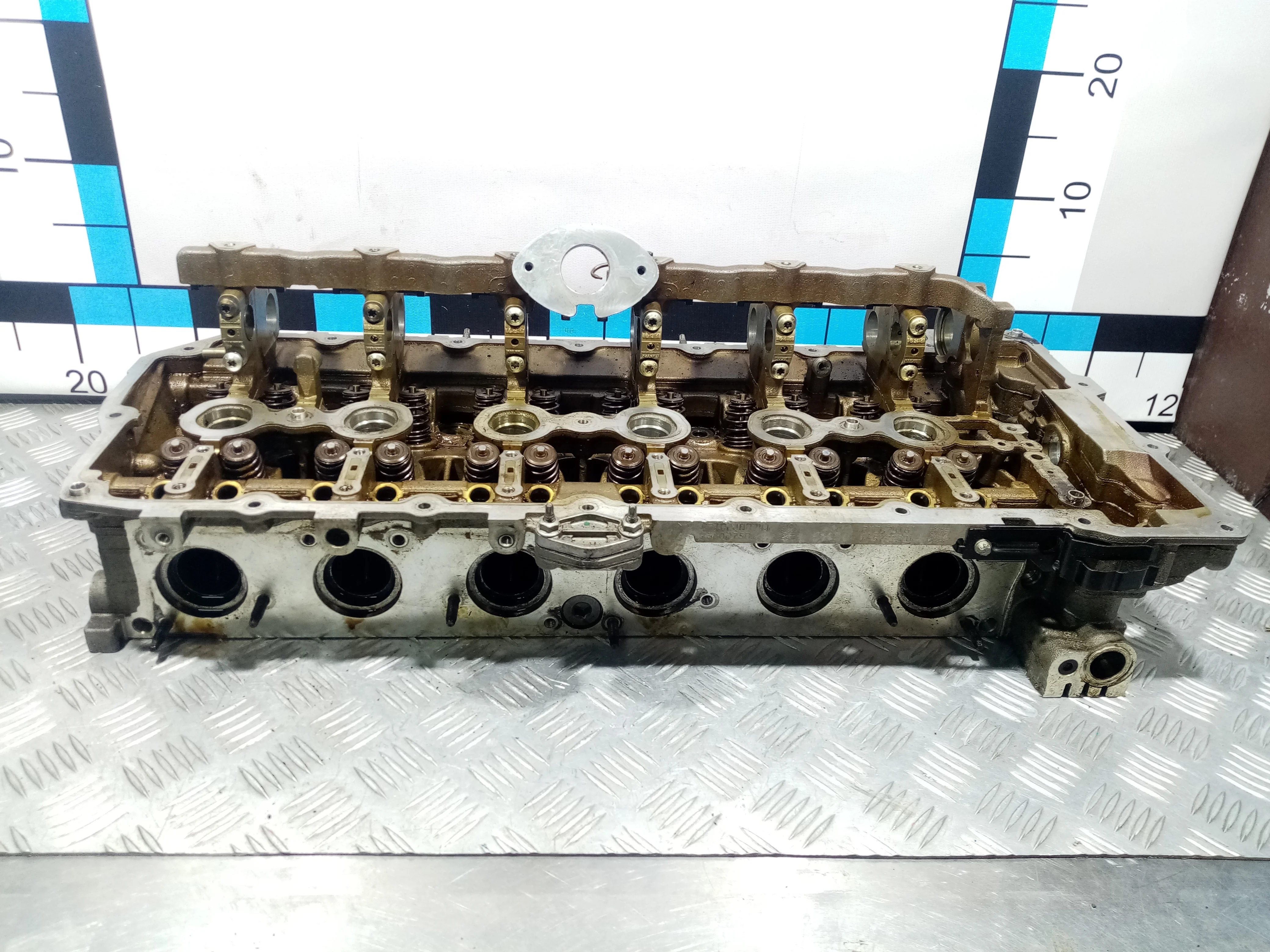 [Б/У] Головка блока цилиндров (N52) BMW [Код: 00374066 ]