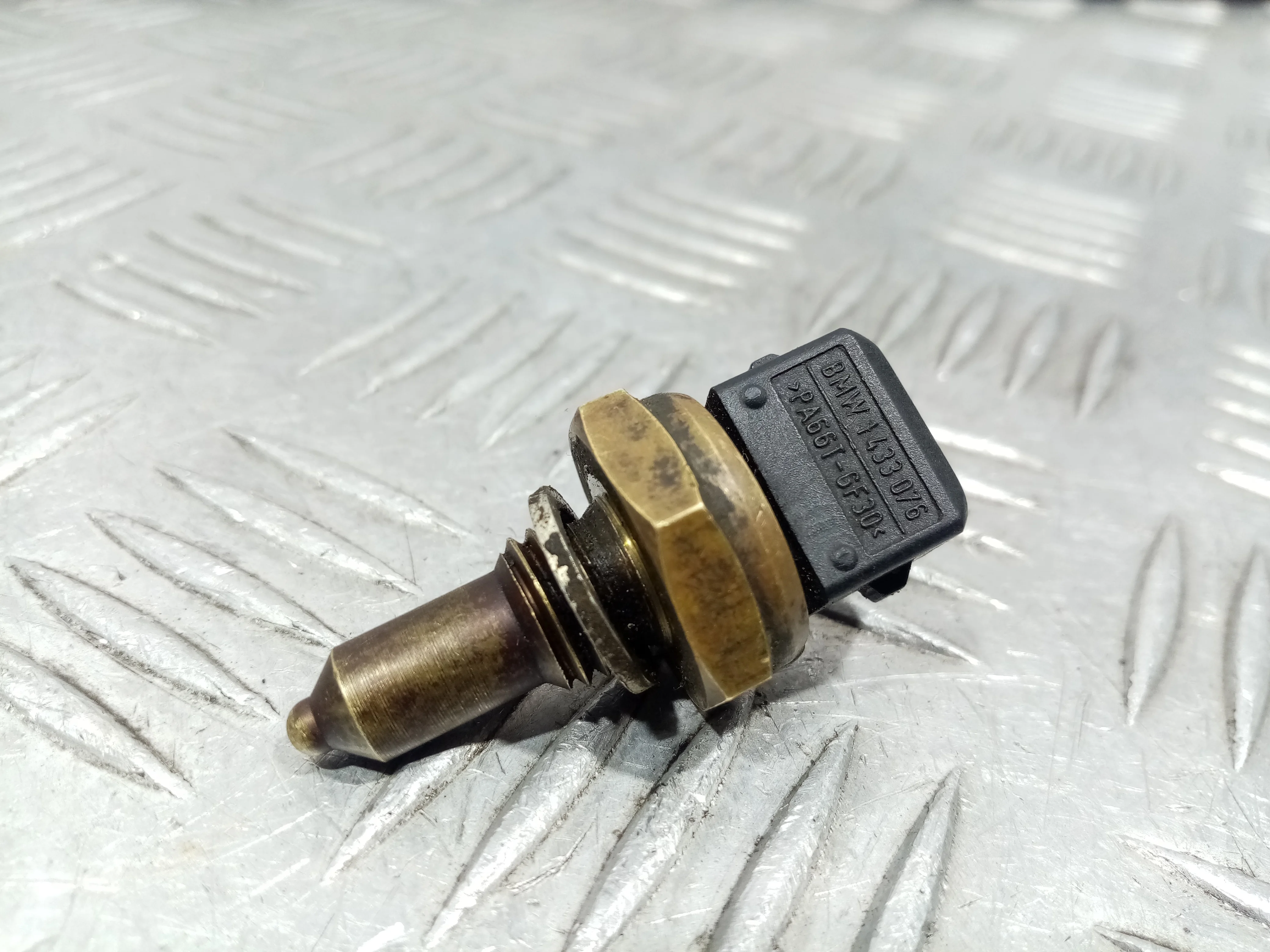 [Б/У] Датчик температуры [Код: 00382917 ]