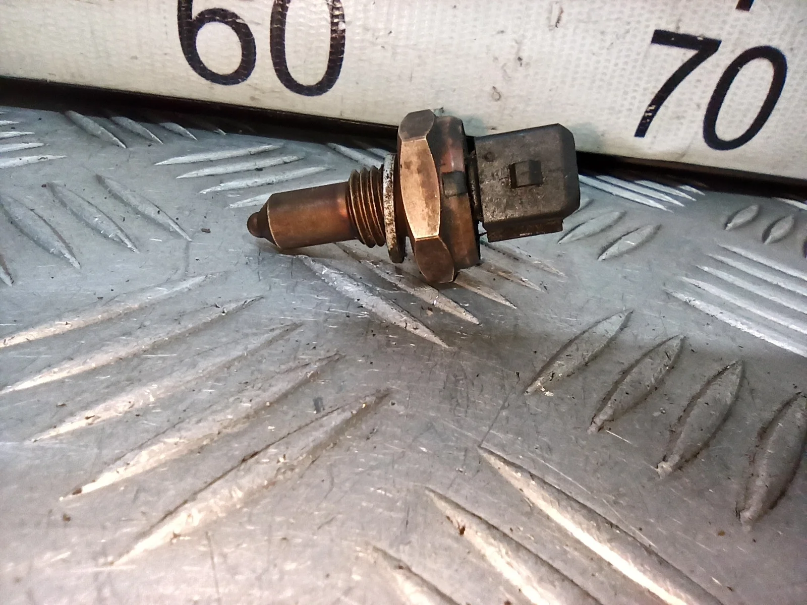 [Б/У] Датчик температуры [Код: 00405803 ]