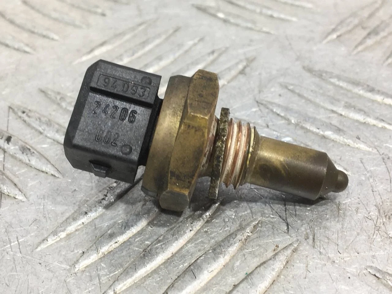 [Б/У] Датчик температуры [Код: 00634085 ]