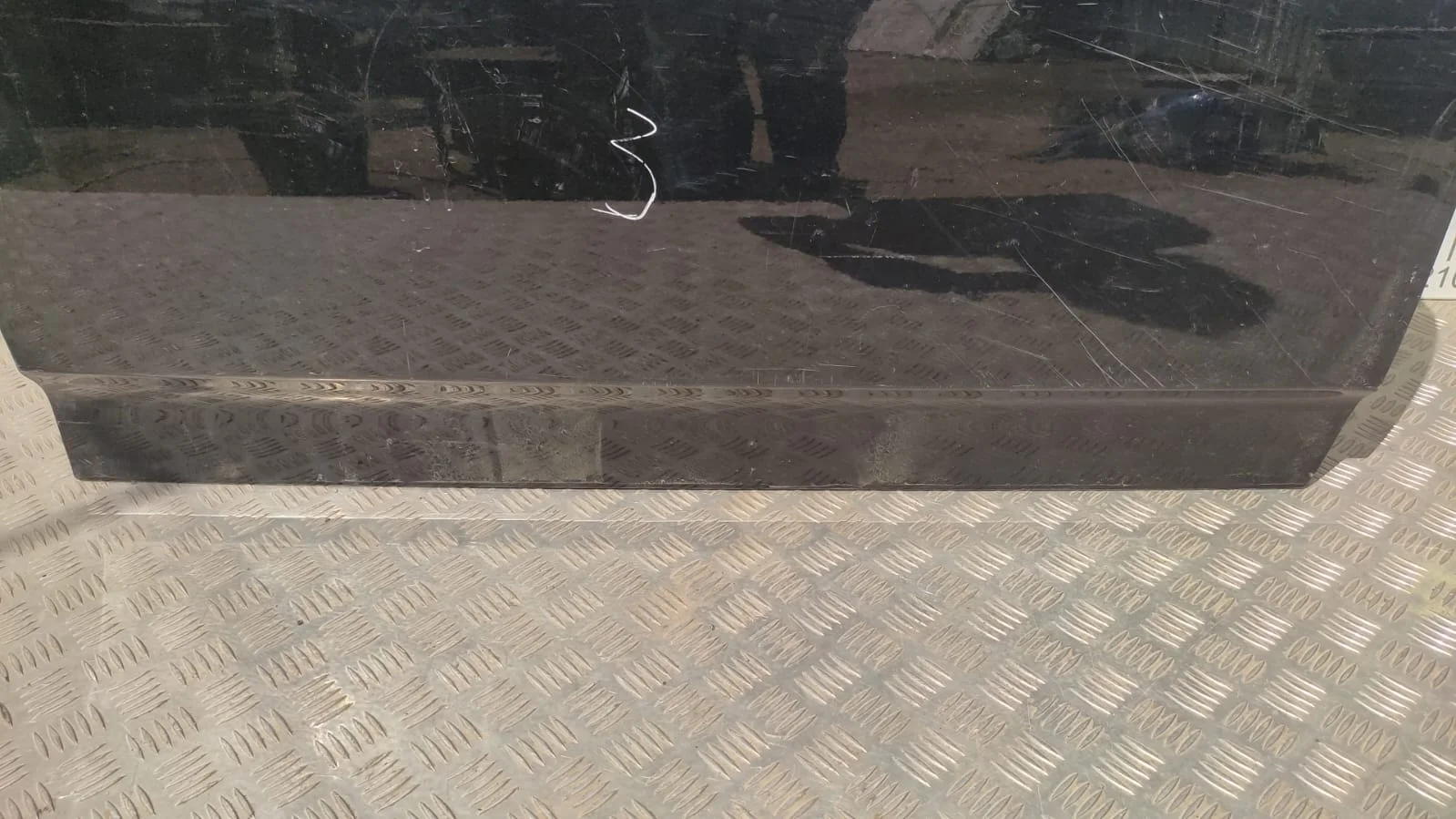 [Б/У] Дверь передняя правая BMW X3 E83 [Код: 00481832 ]