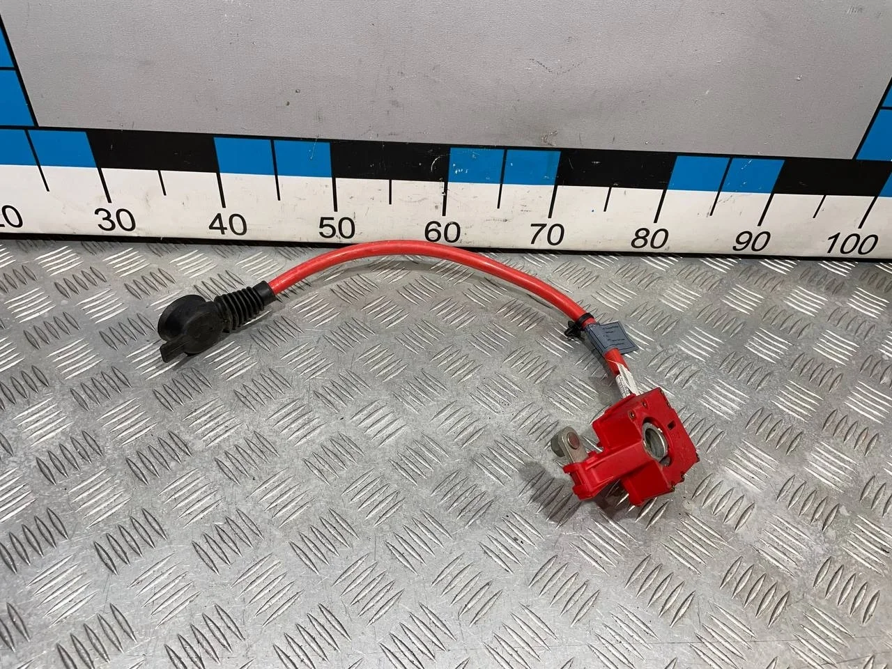 [Б/У] Клемма аккумулятора плюс [Код: 00660505 ]