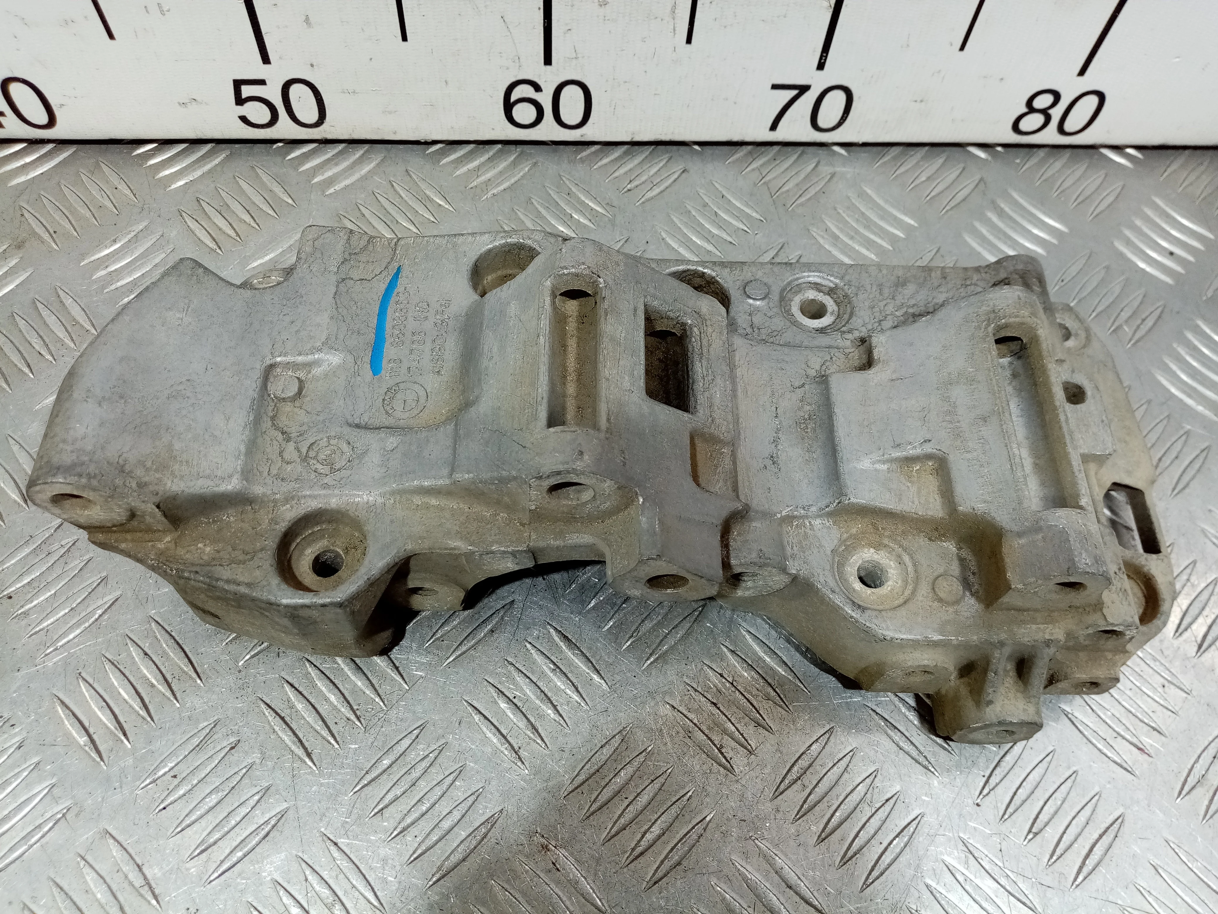 [Б/У] Кронштейн генератора [Код: 00383716 ]