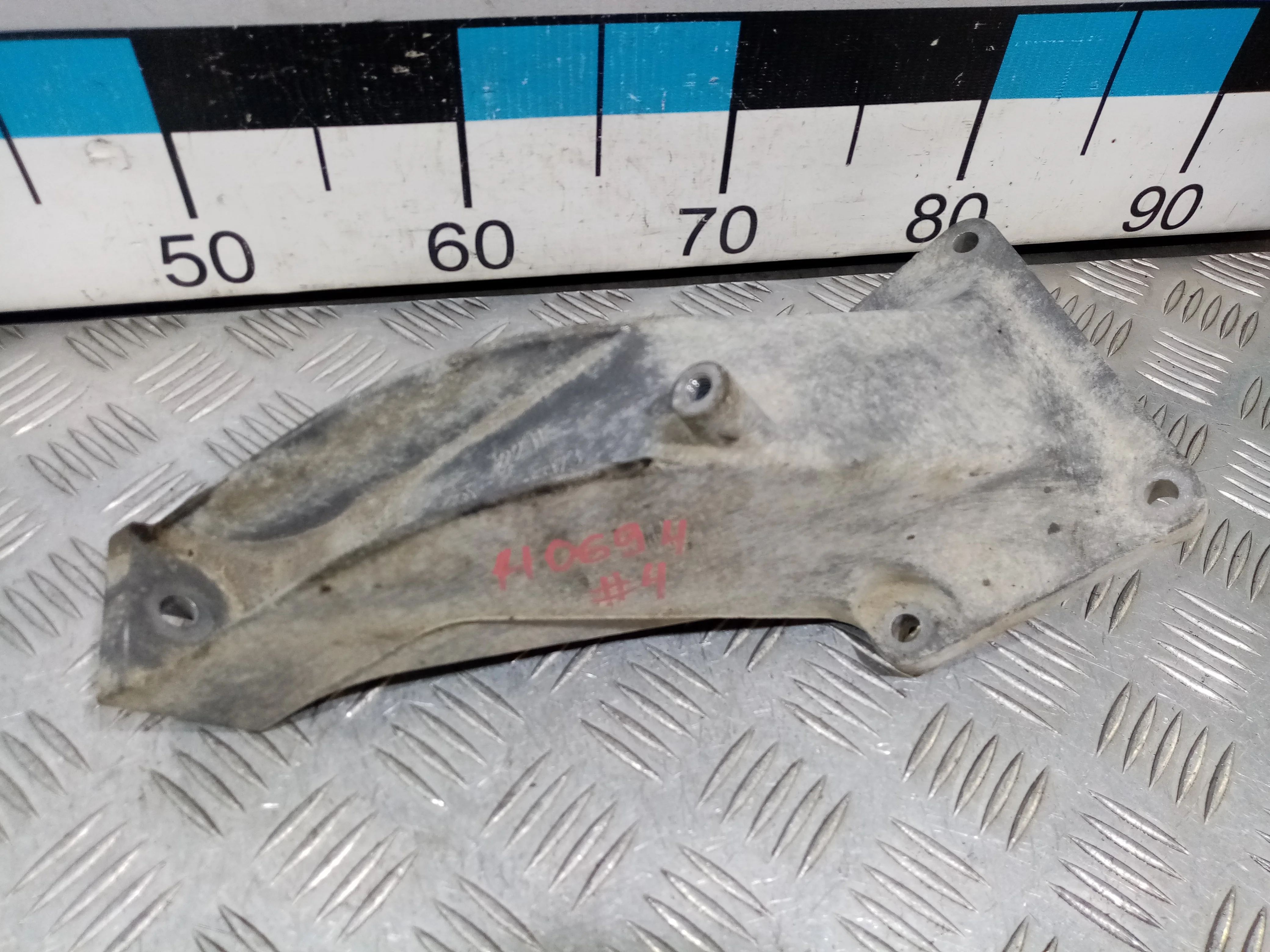 [Б/У] Кронштейн двигателя левый BMW E39 [Код: 00491962 ]