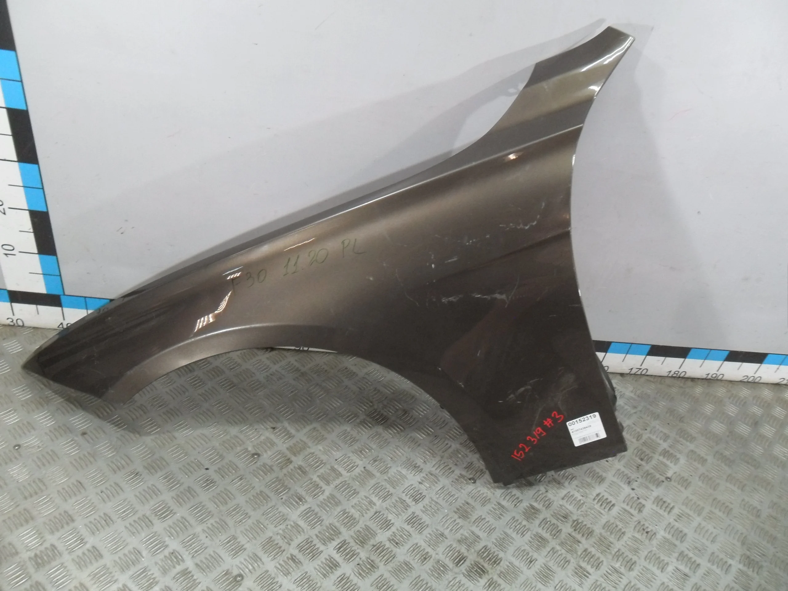 [Б/У] Крыло переднее левое - (Состояние: погнуто) [Незначительные дефекты] [Код: 00359943 ]