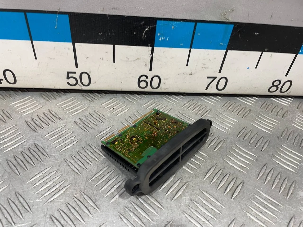 [Б/У] Модуль привода ксеноновой фары [Код: 00662965 ]