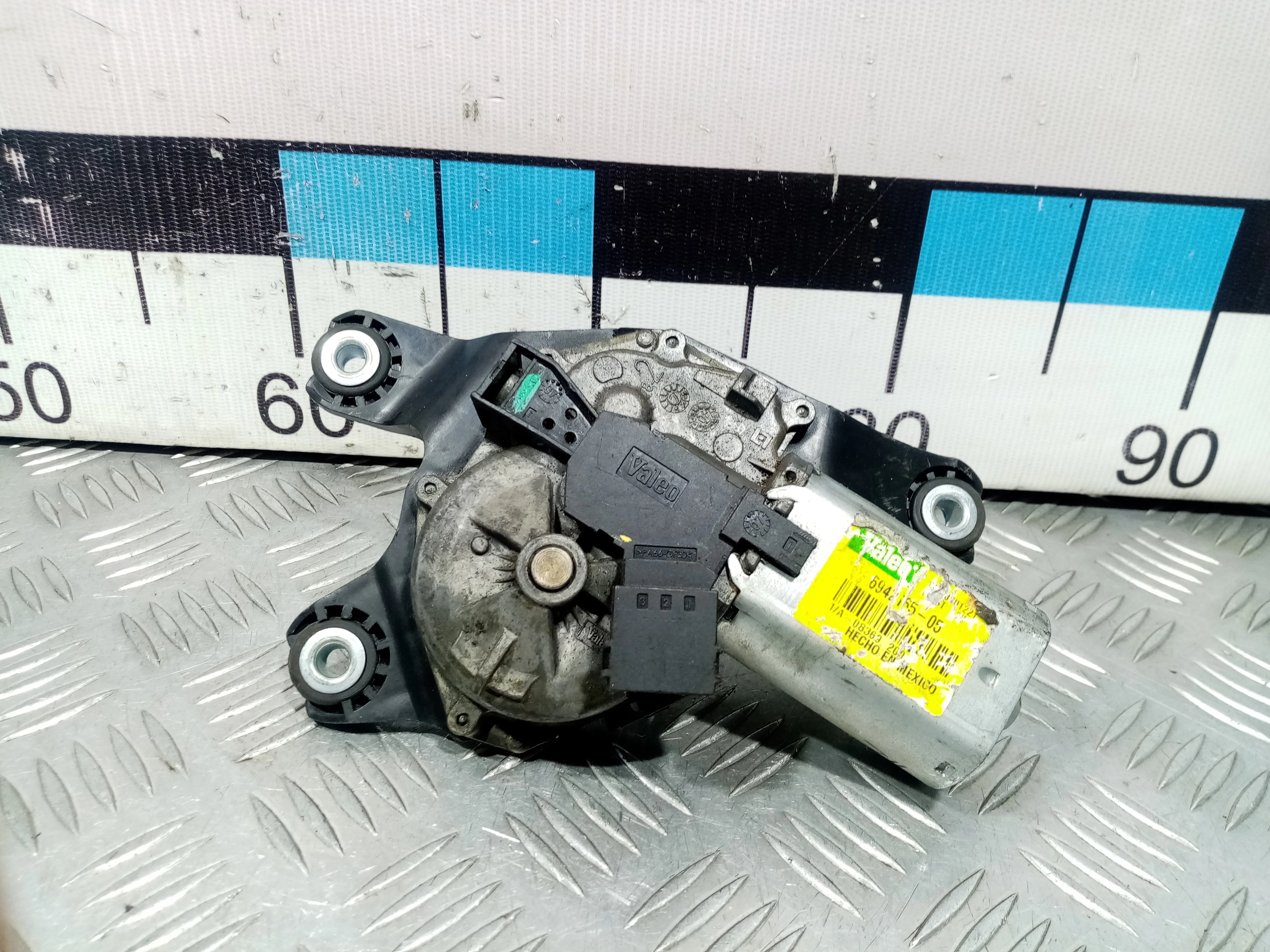 [Б/У] Моторчик стеклоочистителя задний BMW X5 E70 [Код: 00408440 ]