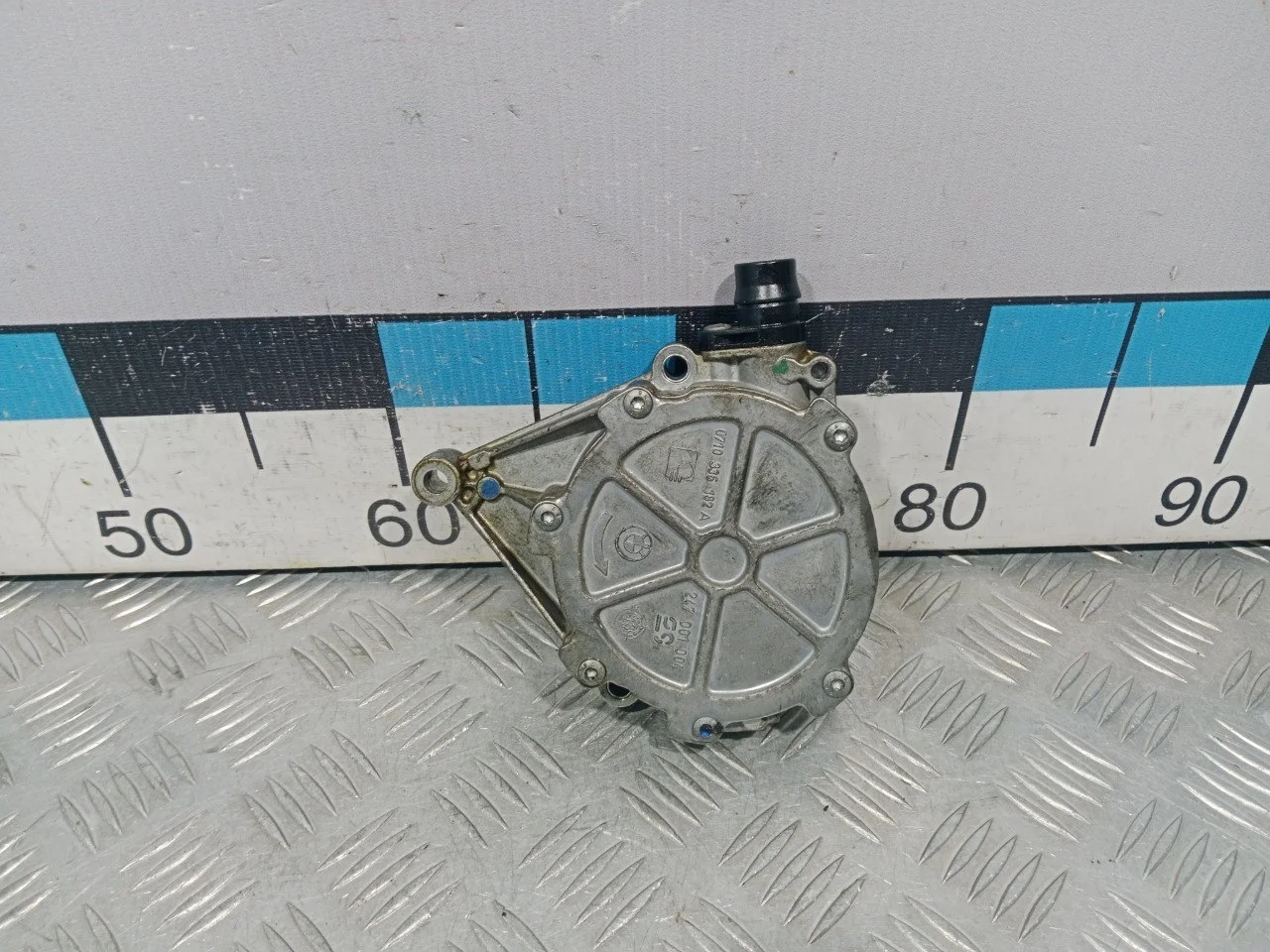 [Б/У] Насос вакуумный BMW F10/F11 [Код: 00586443 ]