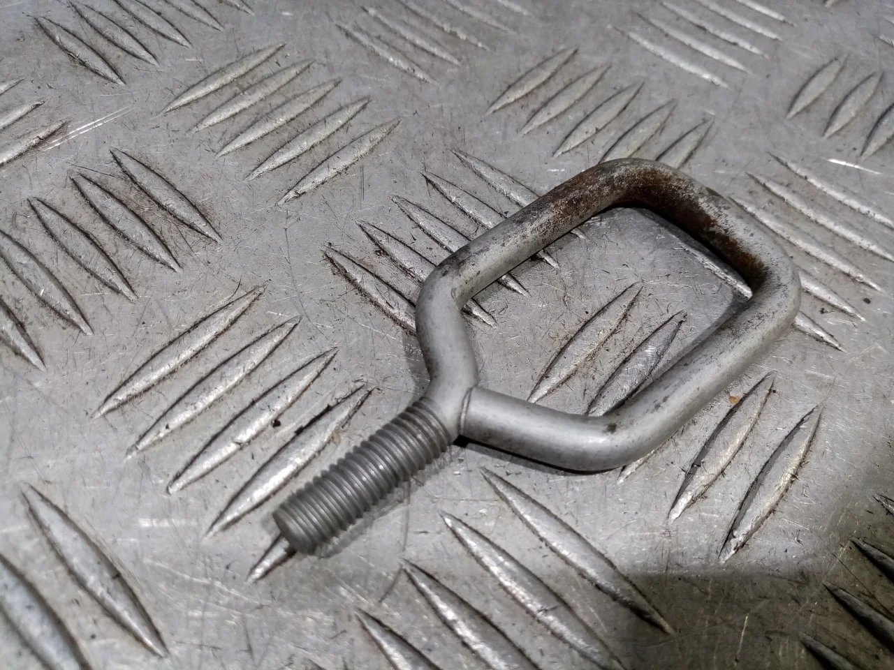 [Б/У] Ответная часть замка капота [Код: 00544686 ]