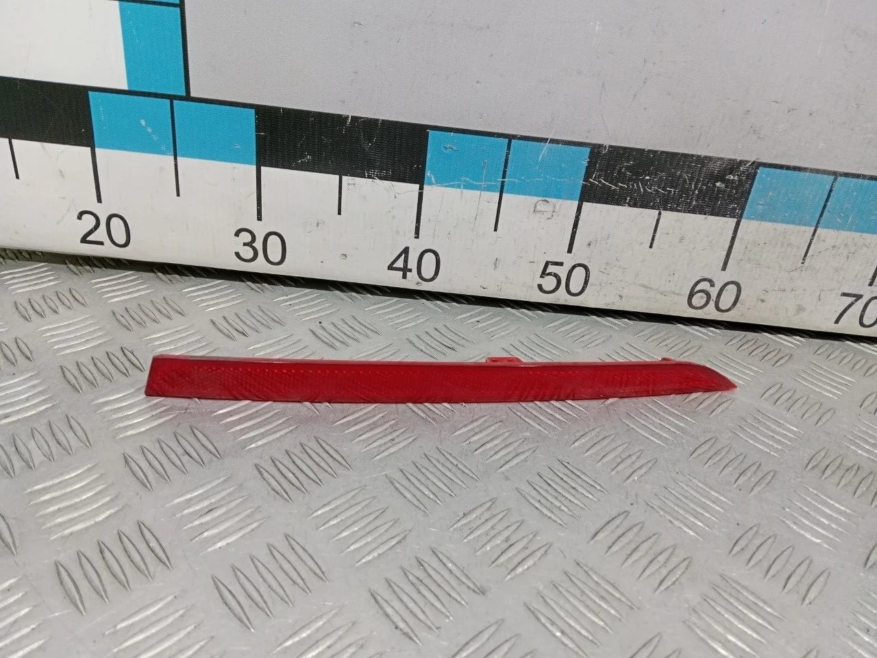 [Б/У] Отражатель бампера задний левый BMW F30 F31 [Код: 00604017 ]