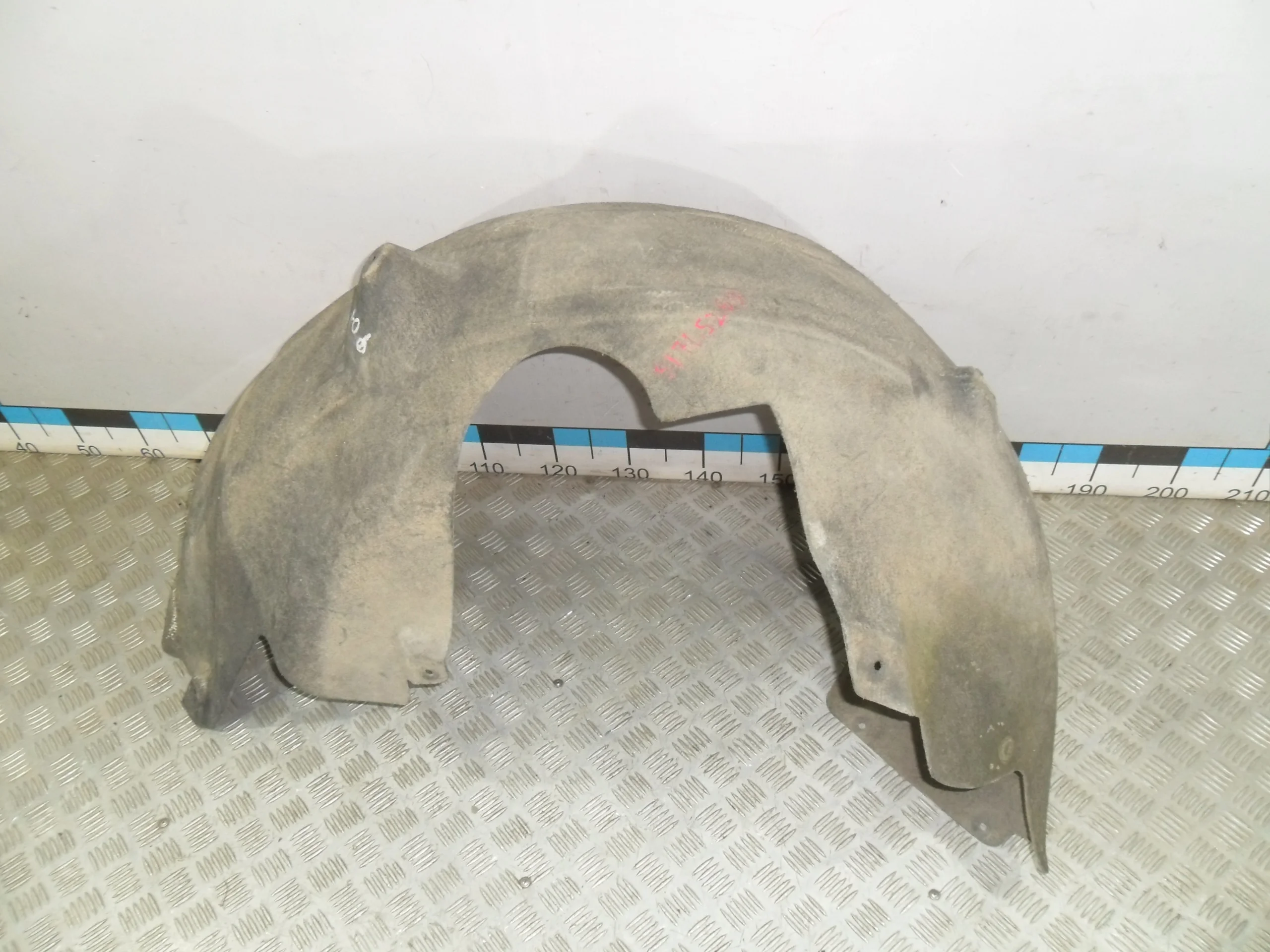 [Б/У] Подкрылок задний левый [Код: 00361283 ]