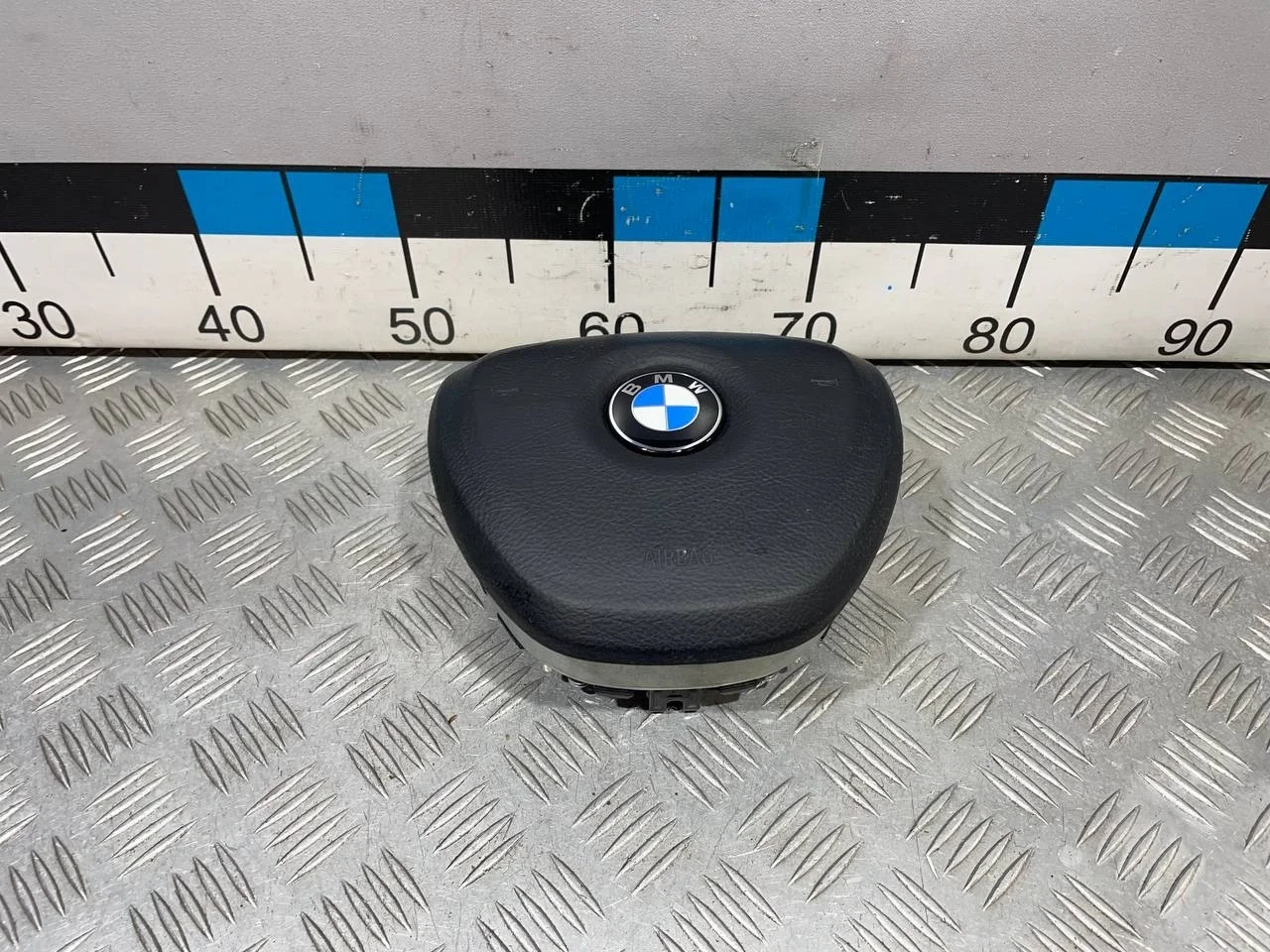 [Б/У] Подушка безопасности в рулевое колесо [Код: 00680220 ]