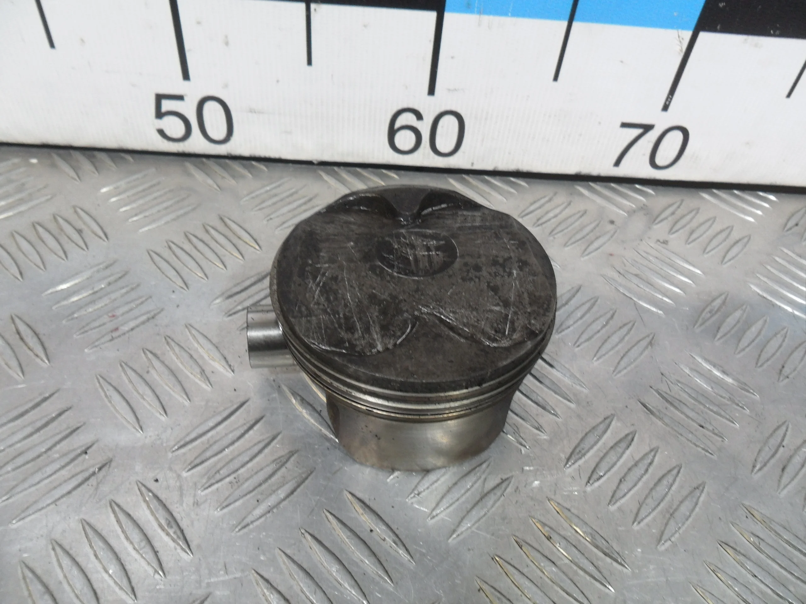 [Б/У] Поршень BMW N52 [Код: 00368805 ]