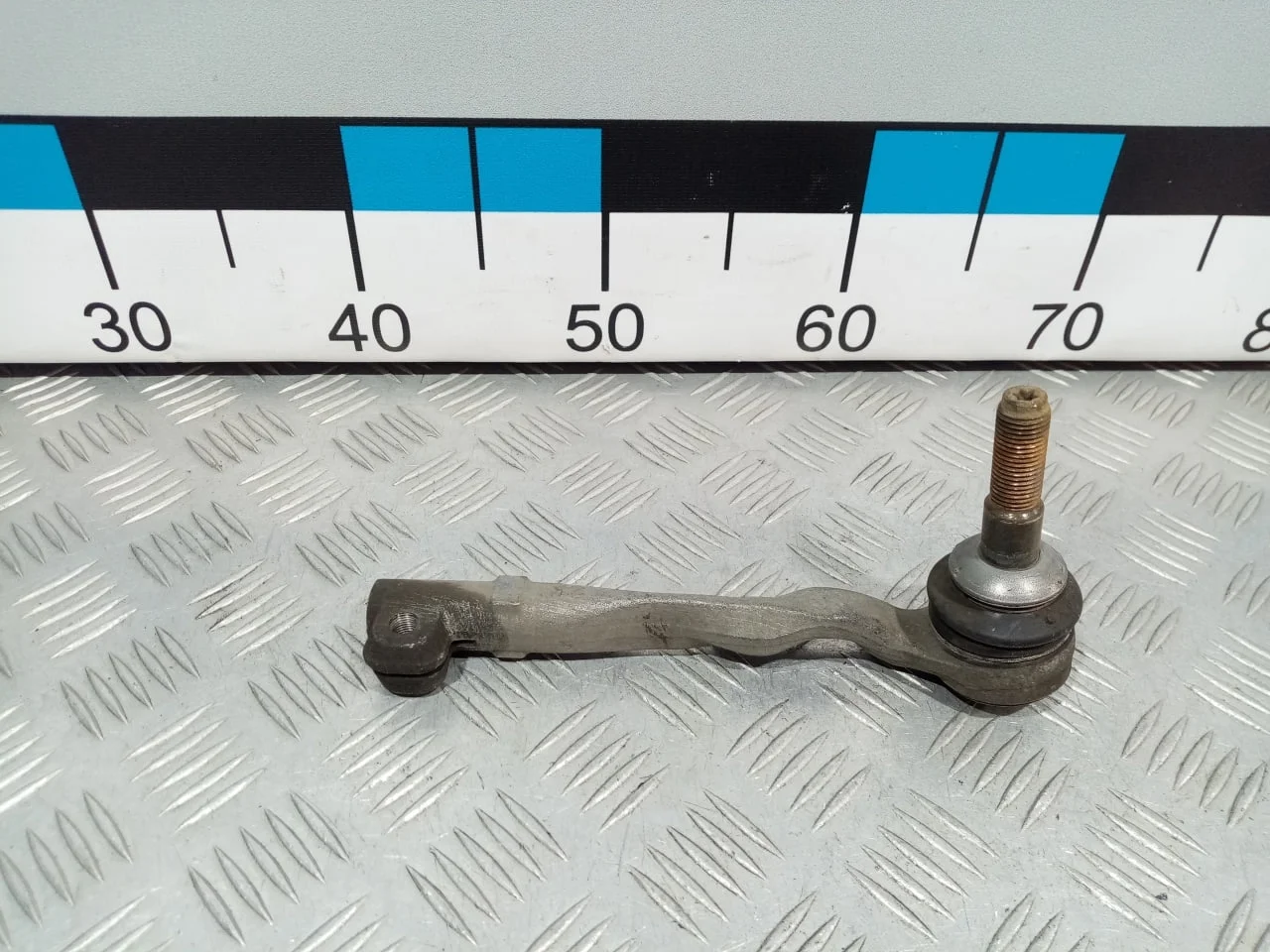 [Б/У] Рулевой наконечник левый [Код: 00617523 ]