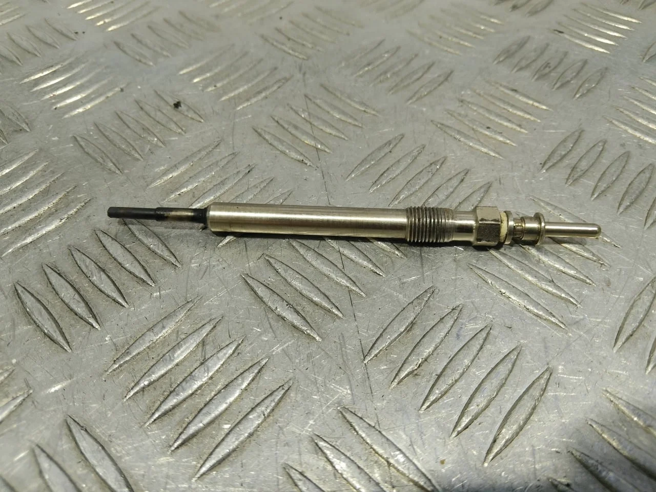 [Б/У] Свеча накаливания [Код: 00625797 ]