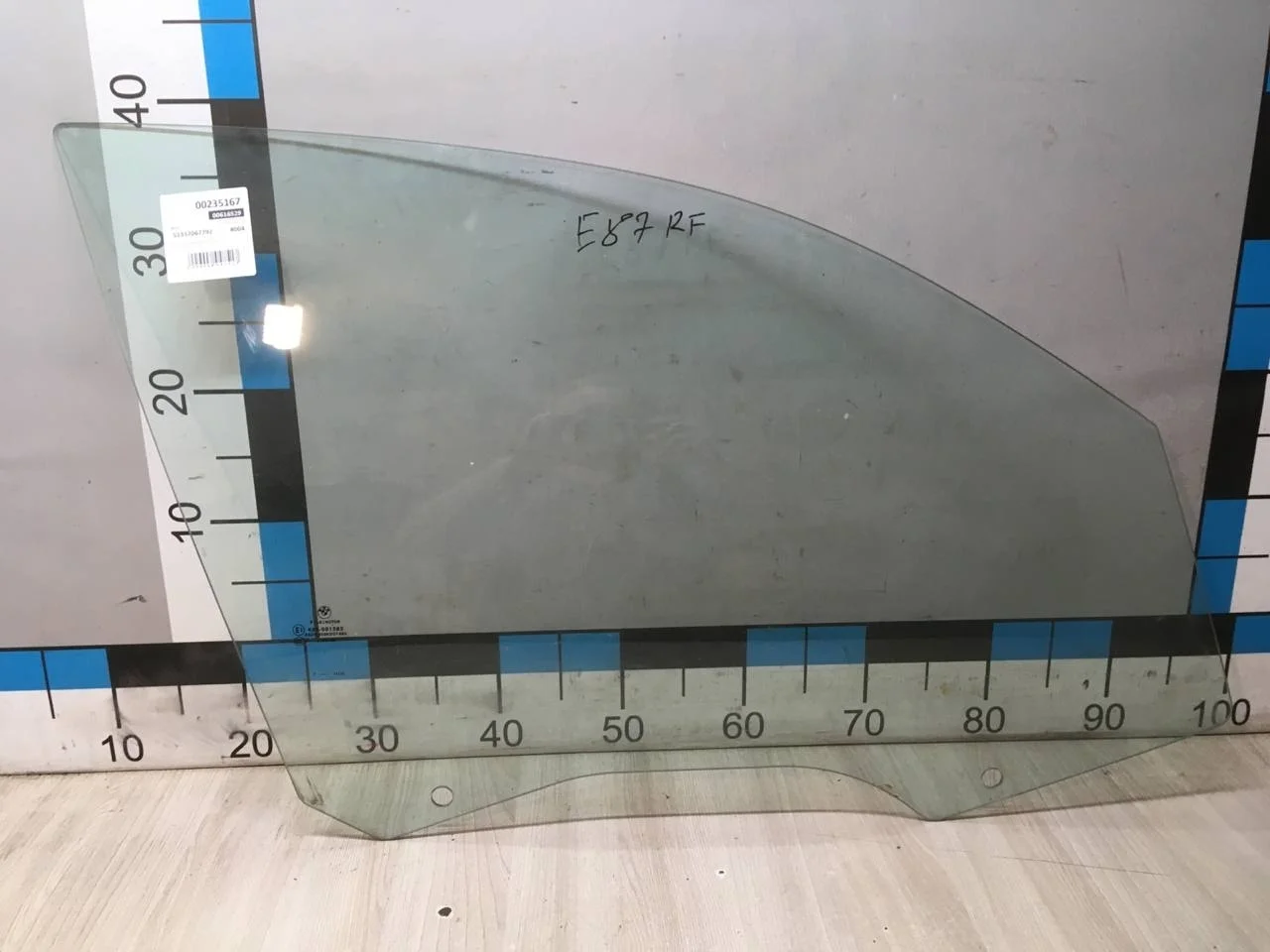[Б/У] Стекло двери передней правой E87 [Код: 00616529 ]