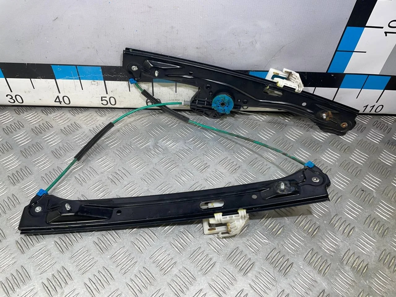 [Б/У] Стеклоподъемник электрический передний левый [Код: 00573846 ]