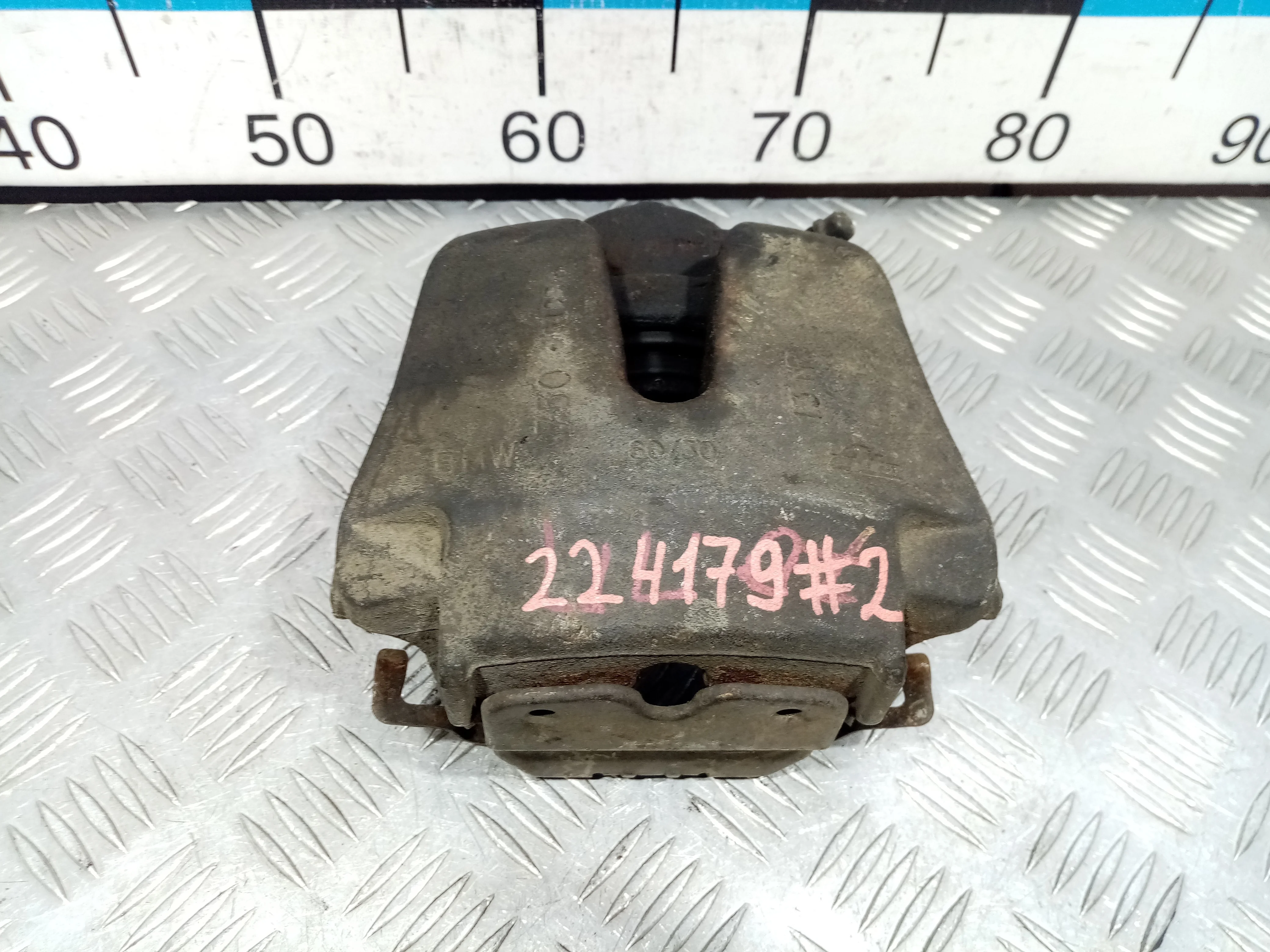 [Б/У] Суппорт тормозной передний правый BMW X5 X6 [Код: 00498283 ]