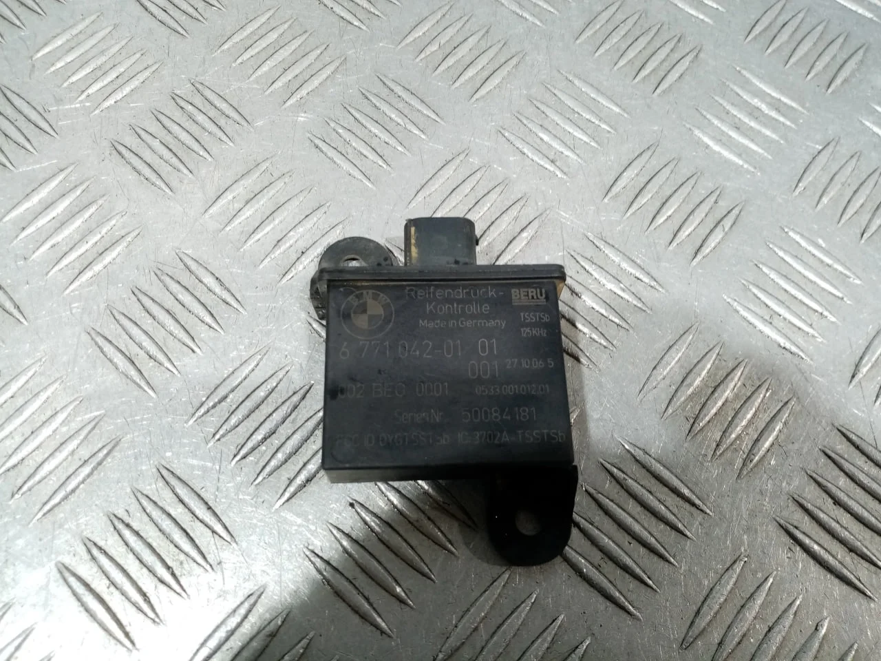 [Б/У] Триггерный передатчик RDC [Код: 00686604 ]