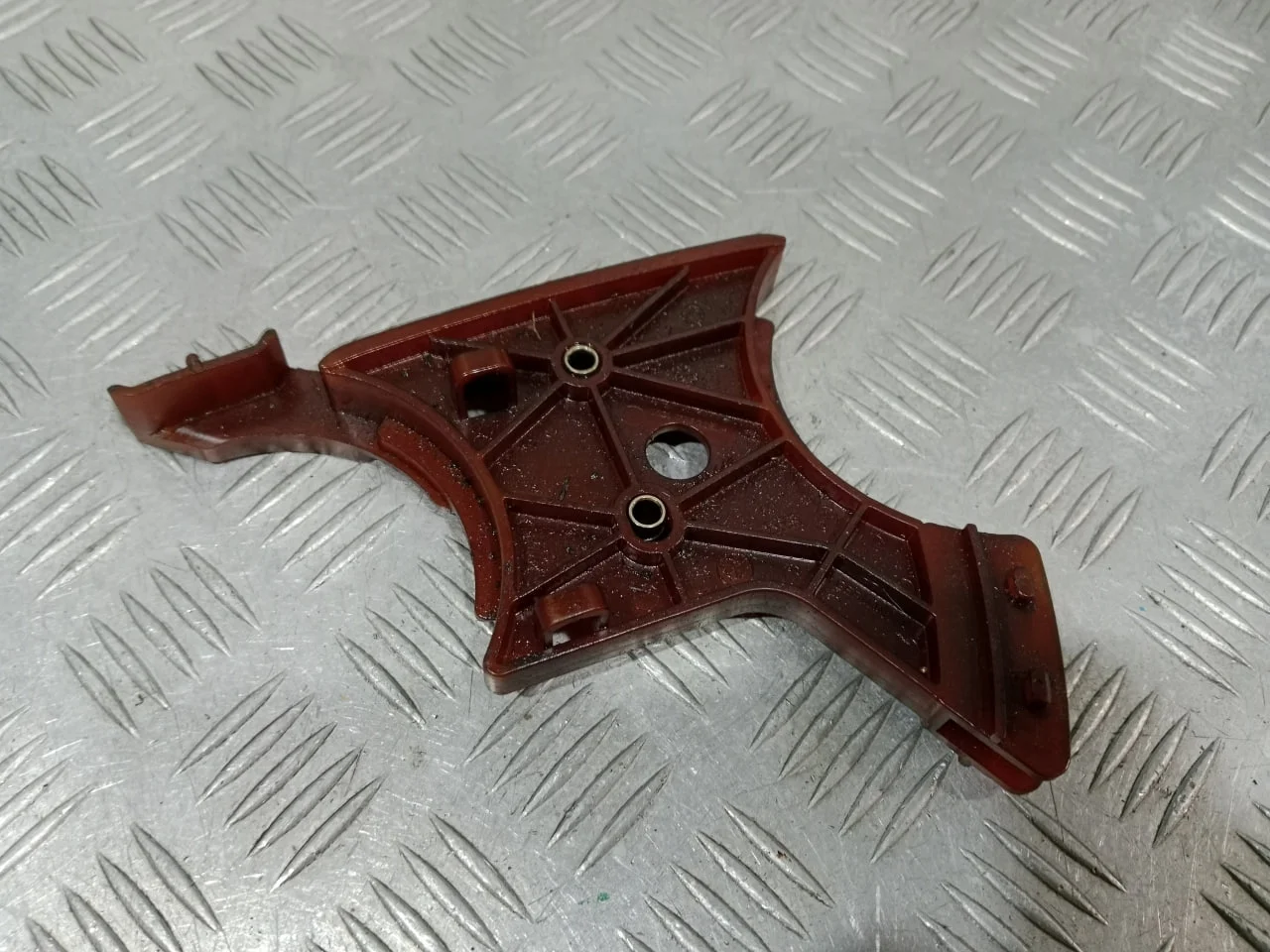 [Б/У] Успокоитель цепи BMW [Код: 00670798 ]