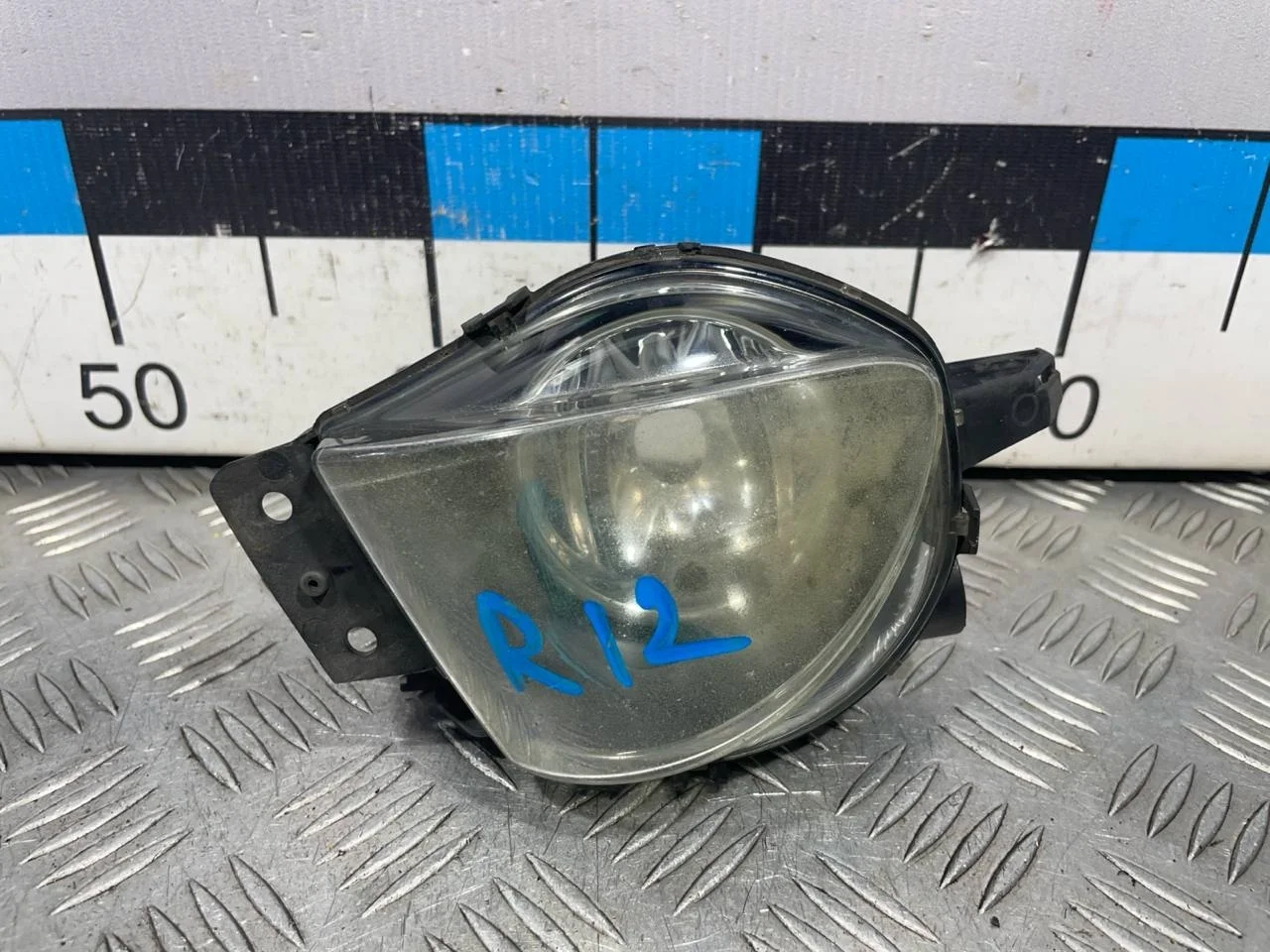[Б/У] Фара противотуманная правая BMW [Код: 00337763 ]