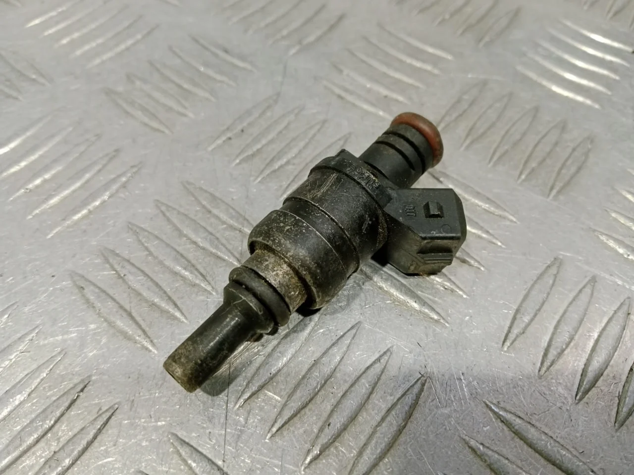 [Б/У] Форсунка инжекторная электрическая BMW [Код: 00662997 ]