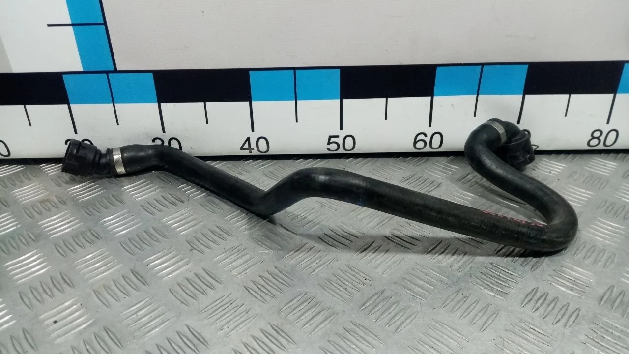 [Б/У] Шланг системы охлаждения BMW F10/F11 [Код: 00372936 ]