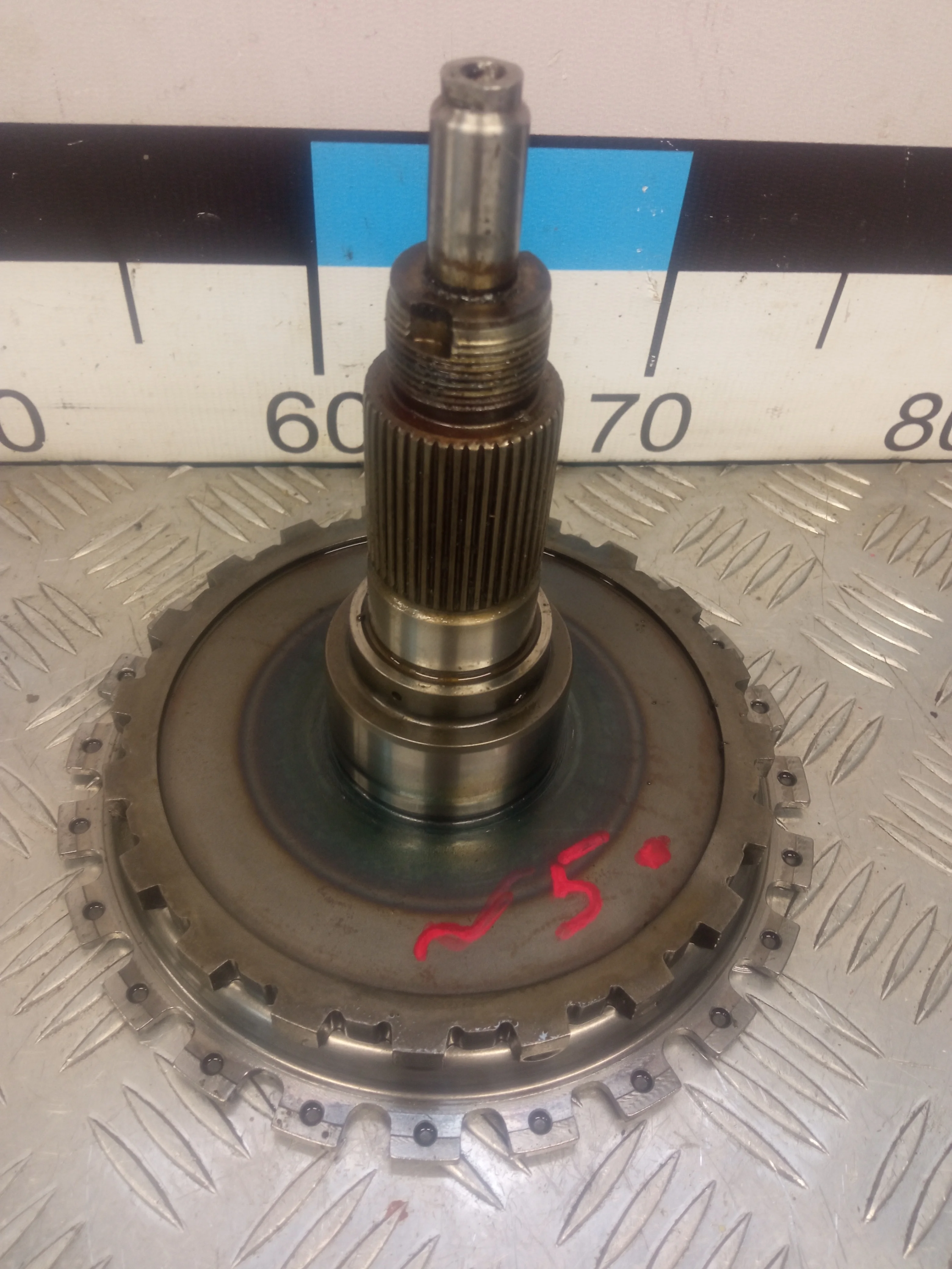 [ЧАСТЬ Б/У] АКПП (GA6HP26Z) BMW E65 E66 - Выходной вал [Код: 00363985 ]