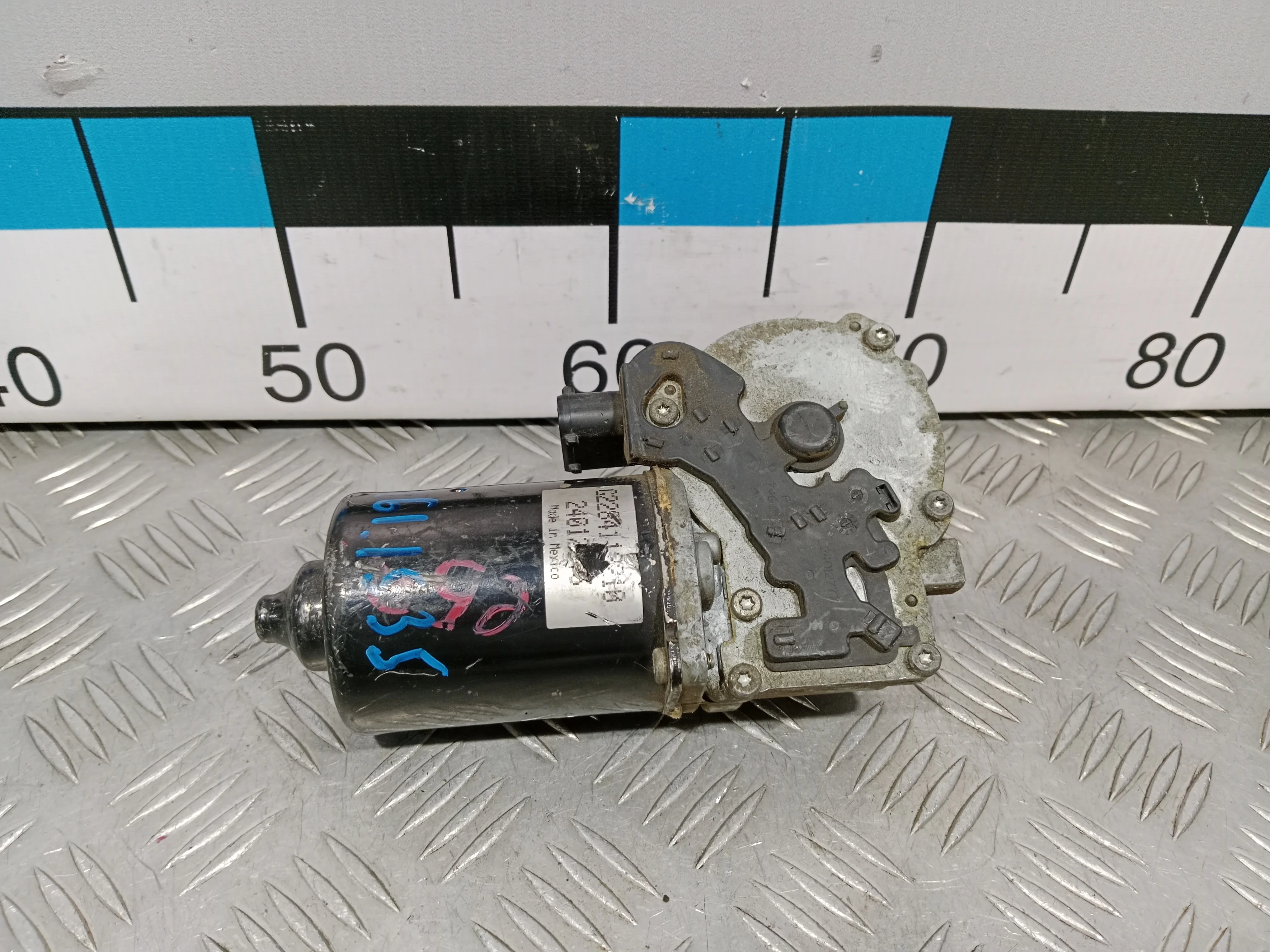 [ЧАСТЬ Б/У] Трапеция с моторчиком BMW E53 - только моторчик [Код: 00416912 ]