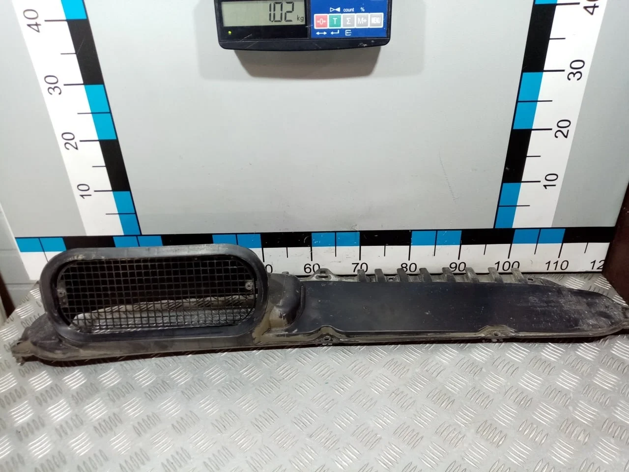 [Б/У] Воздухозаборник капота [Код: 00667411 ]