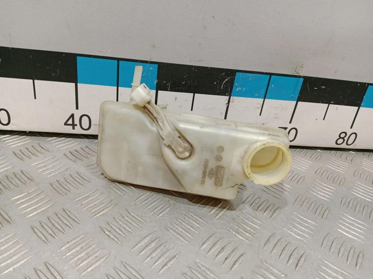 [Б/У] Бачок тормозной жидкости [Код: 00684147 ]