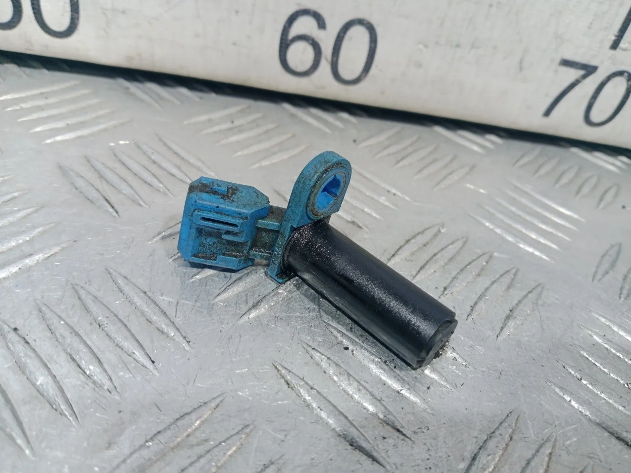 [Б/У] Датчик положения коленвала [Код: 00589479 ]