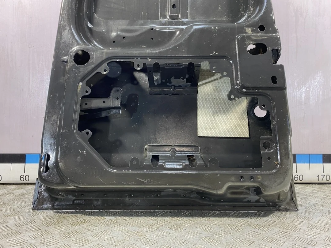 [Б/У] Дверь багажника правая Ford Transit 2002 - распашная / глухая / низкая крыша [Код: 00351657 ]