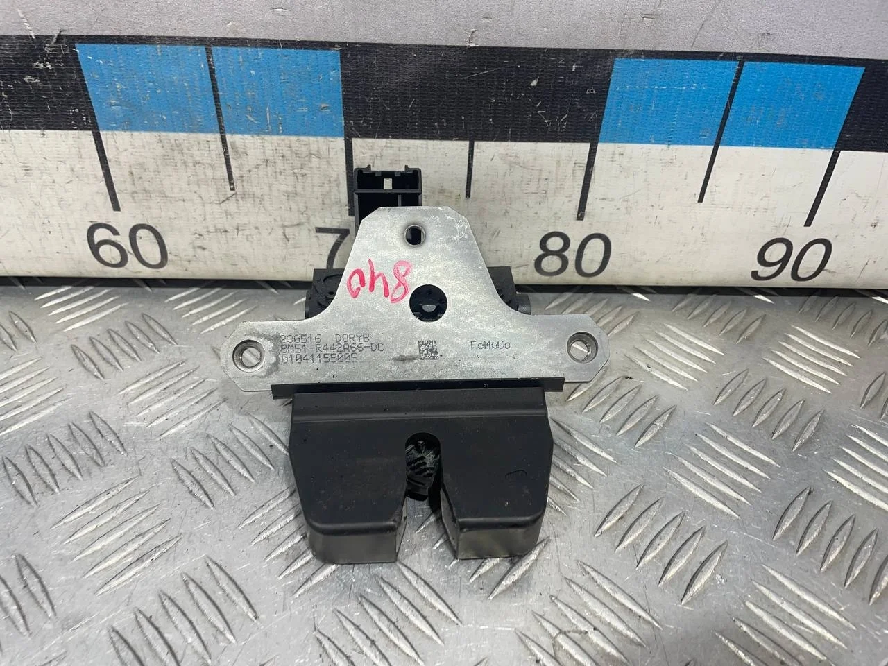 [Б/У] Замок багажника Ford [Код: 00597592 ]