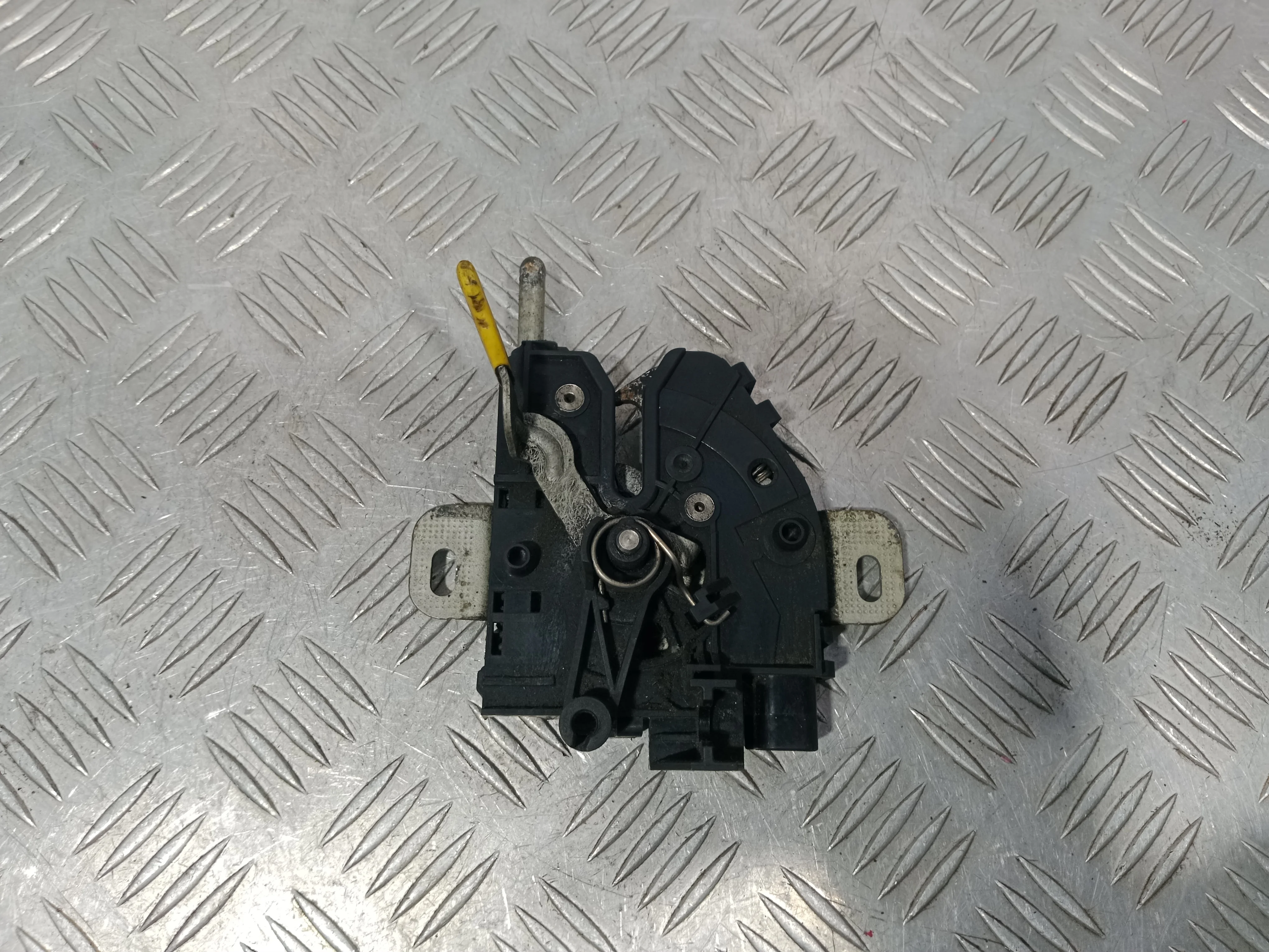 [Б/У] Замок капота FORD [Код: 00418311 ]