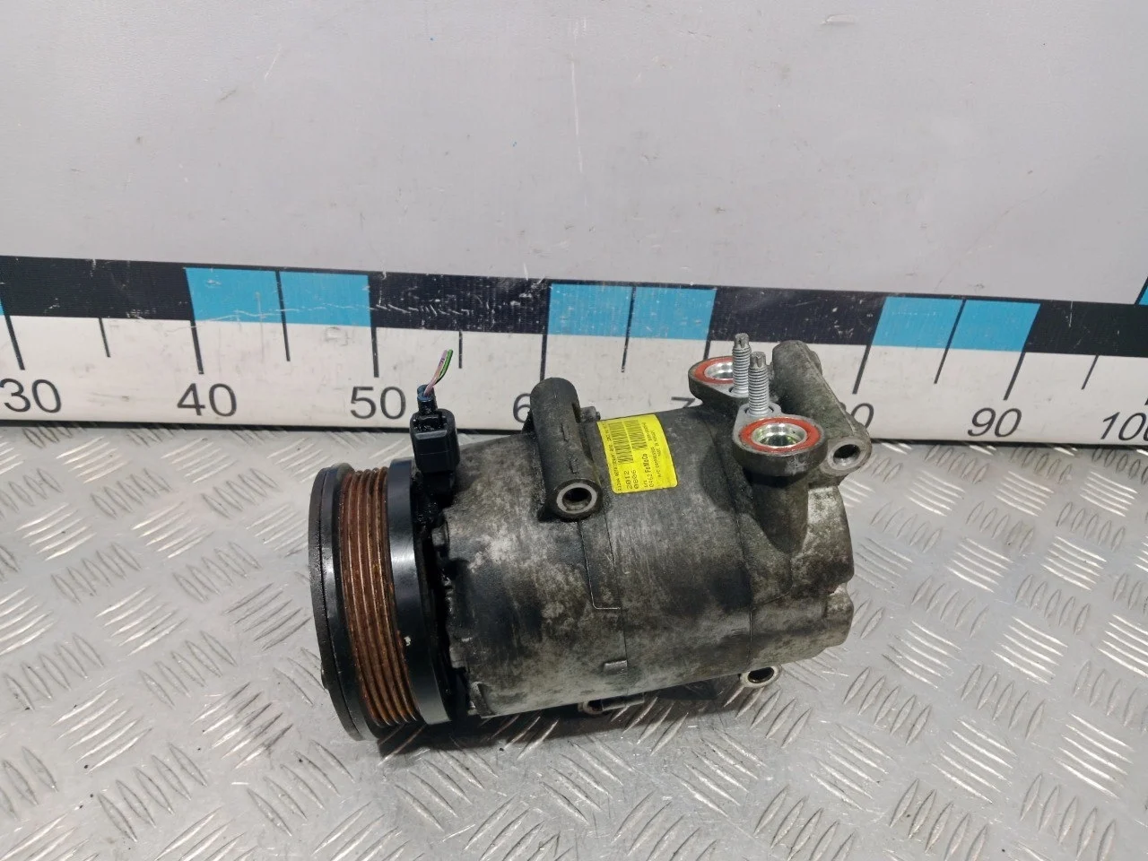 [Б/У] Компрессор кондиционера [Код: 00589477 ]