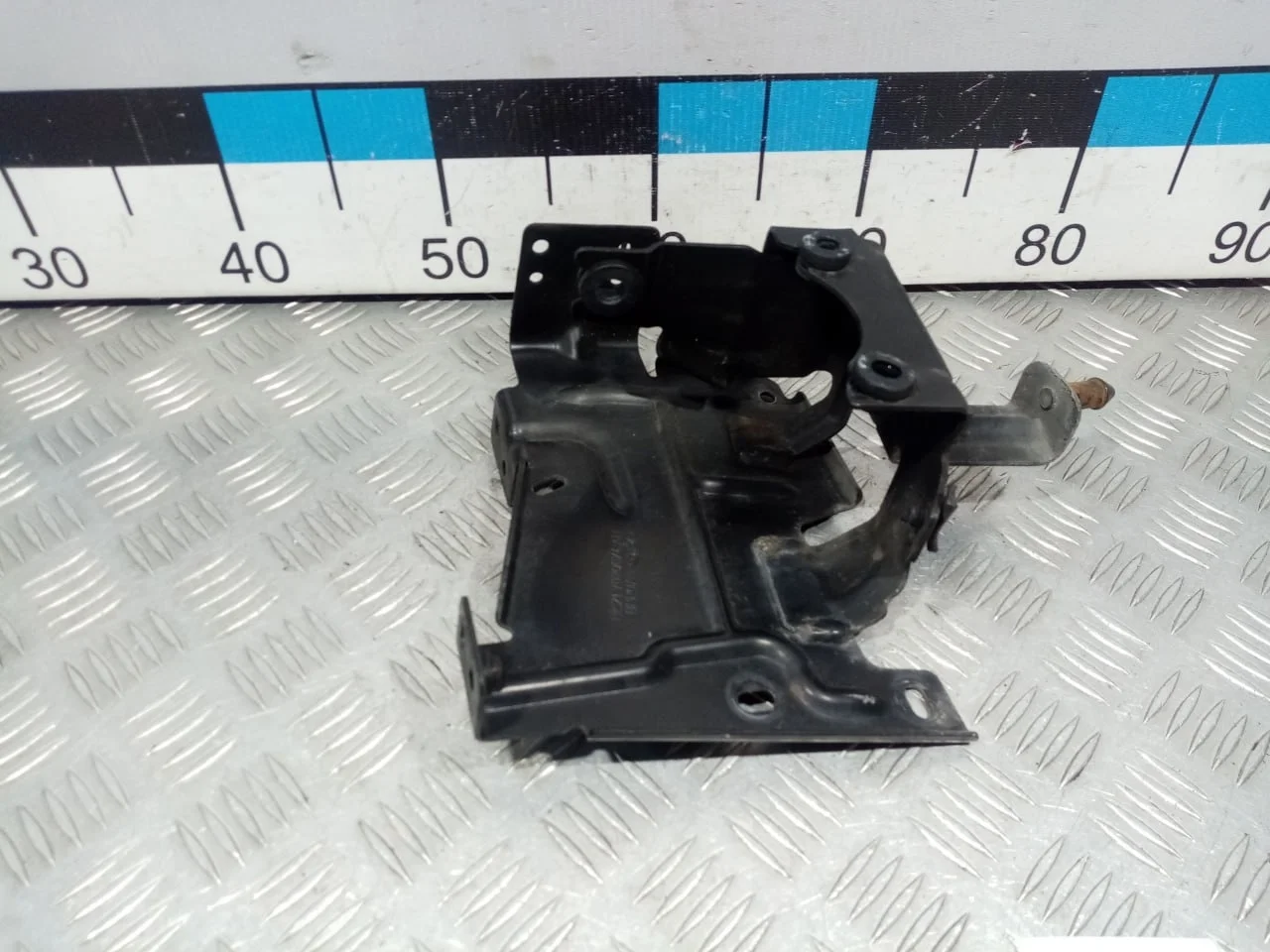 [Б/У] Кронштейн блока ABS Transit [Код: 00526411 ]