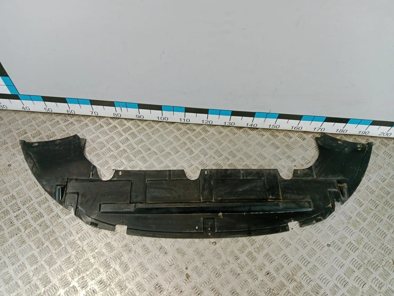 [Б/У] Накладка переднего бампера Ford Focus 2 [Код: 00679008 ]