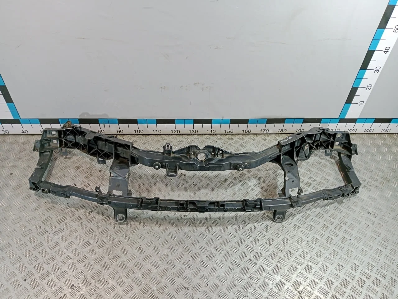 [Б/У] Панель передняя Focus II [Код: 00686248 ]