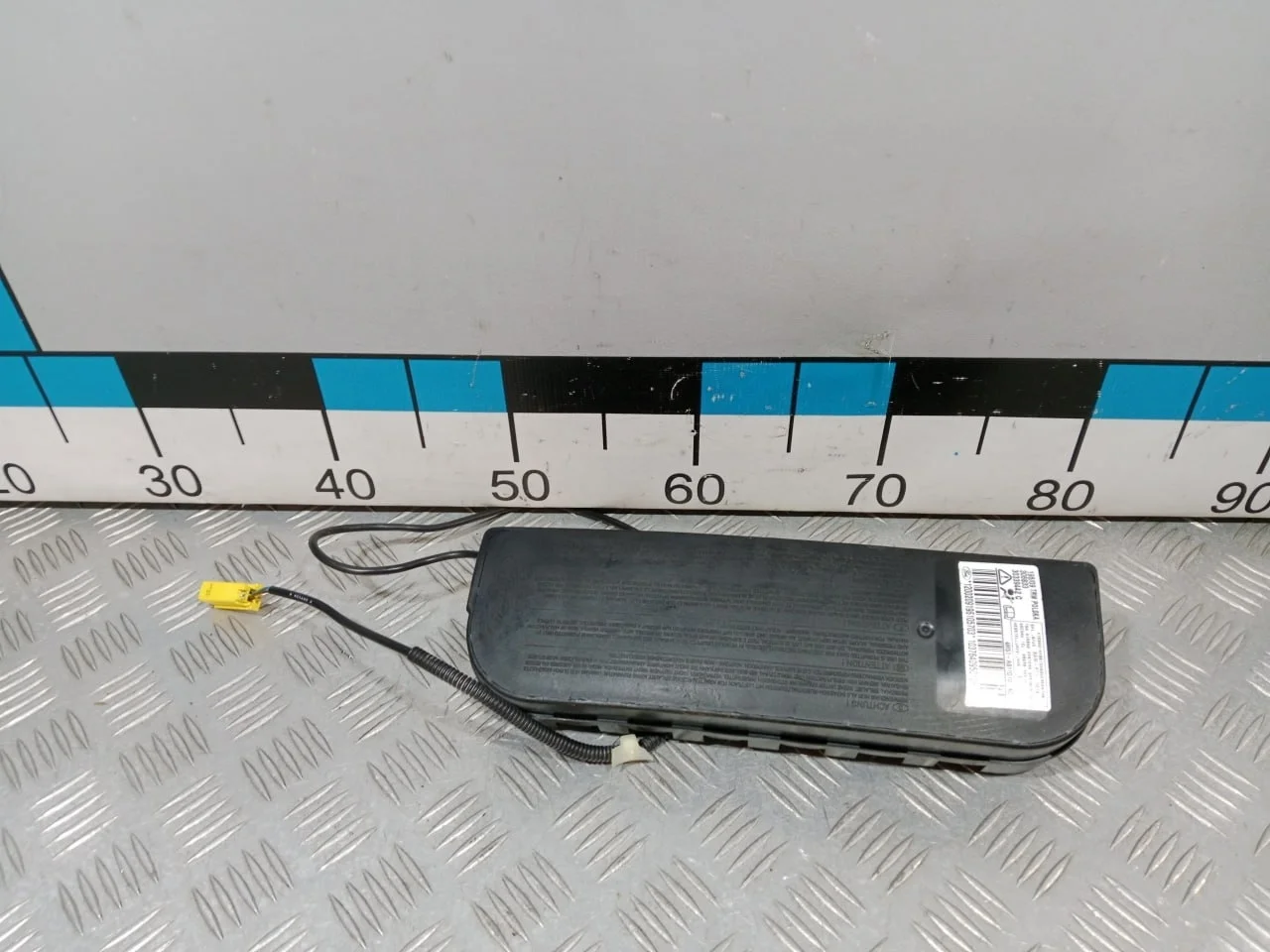 [Б/У] Подушка безопасности правого сидения Ford Focus II [Код: 00680735 ]