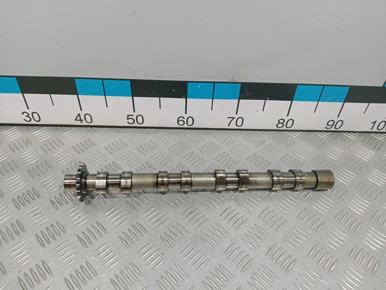 [Б/У] Распредвал впускной 2.0 [Код: 00624707 ]