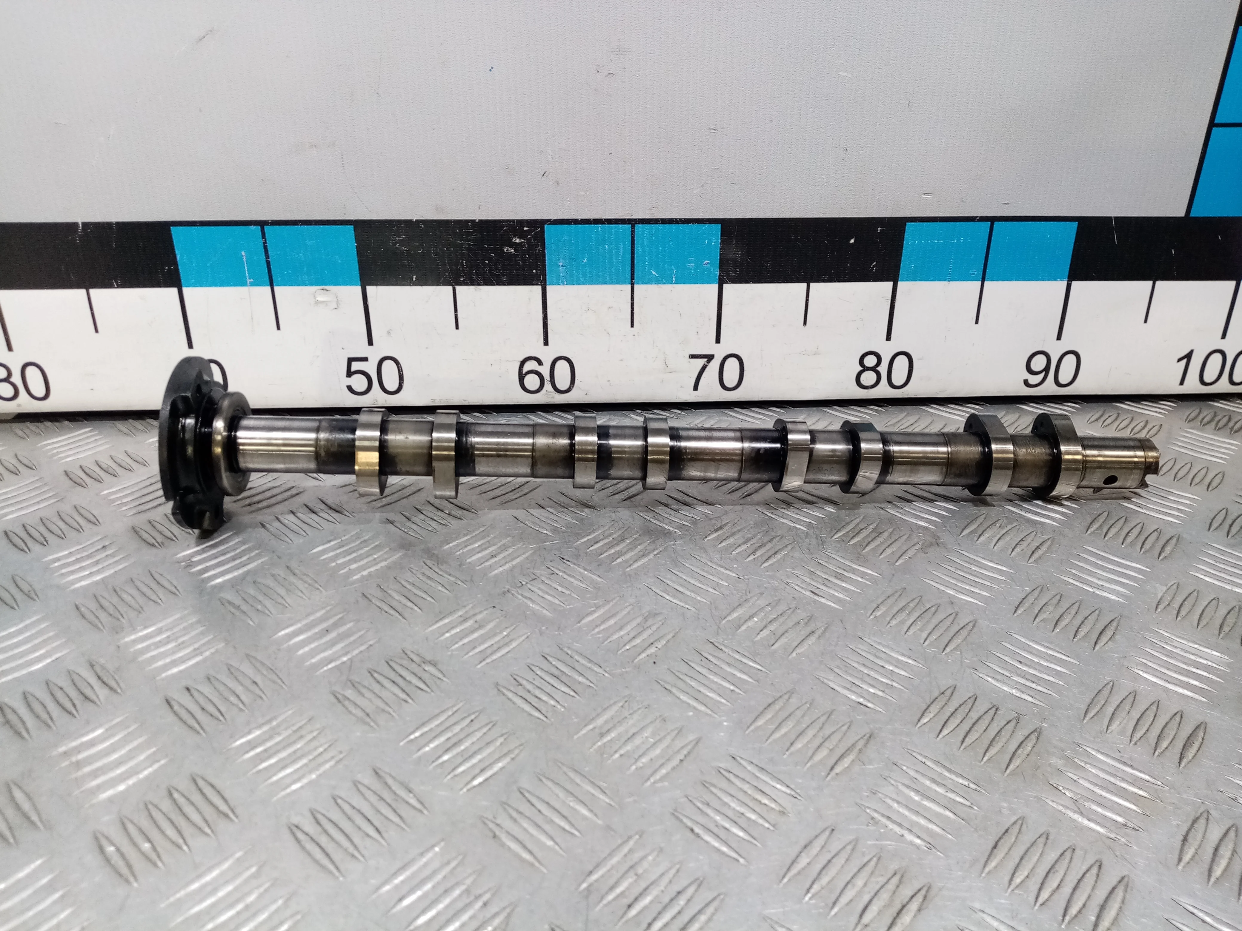 [Б/У] Распредвал выпускной [Код: 00474125 ]