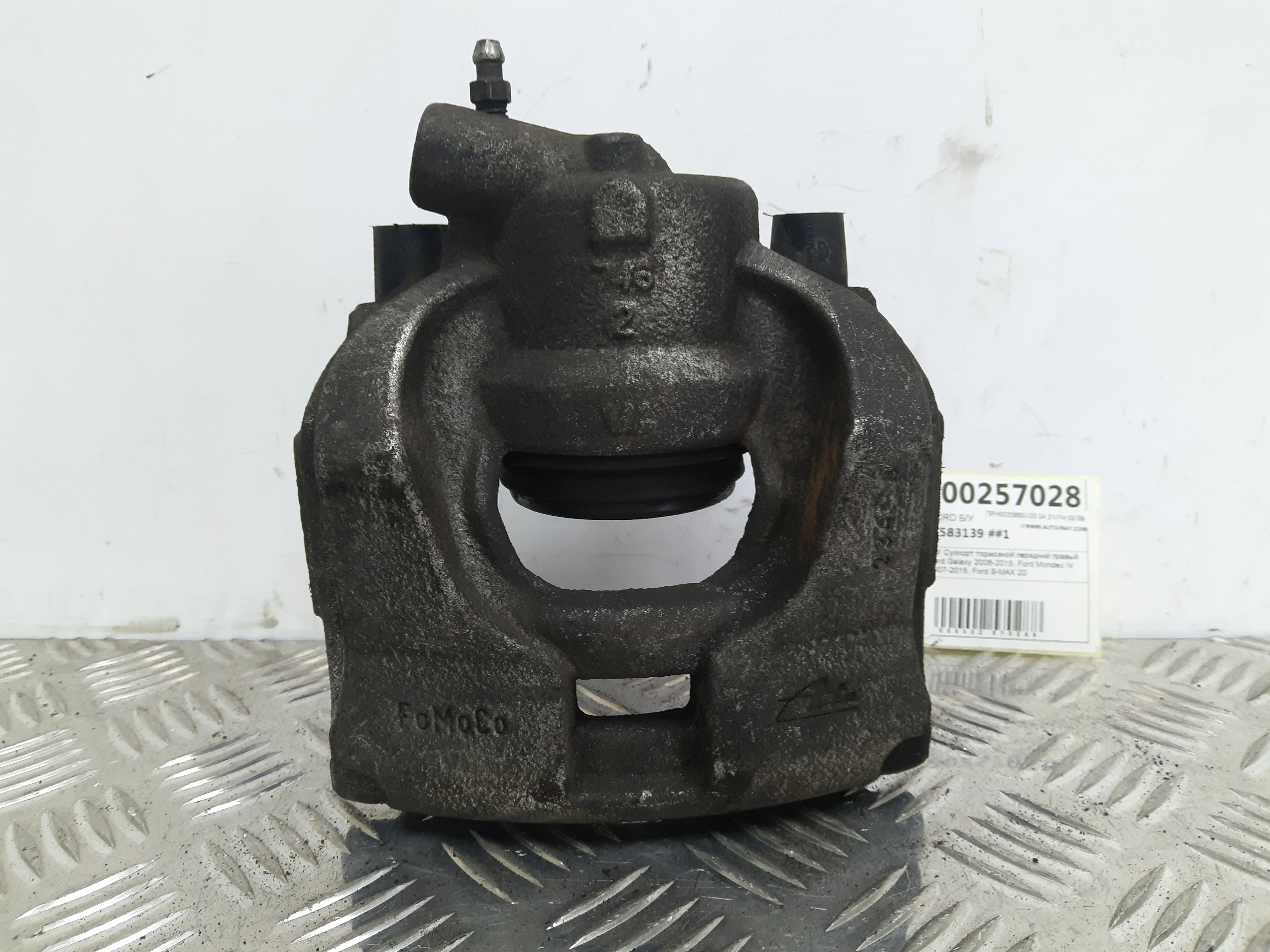 [Б/У] Суппорт тормозной передний правый Mondeo [Код: 00331073 ]