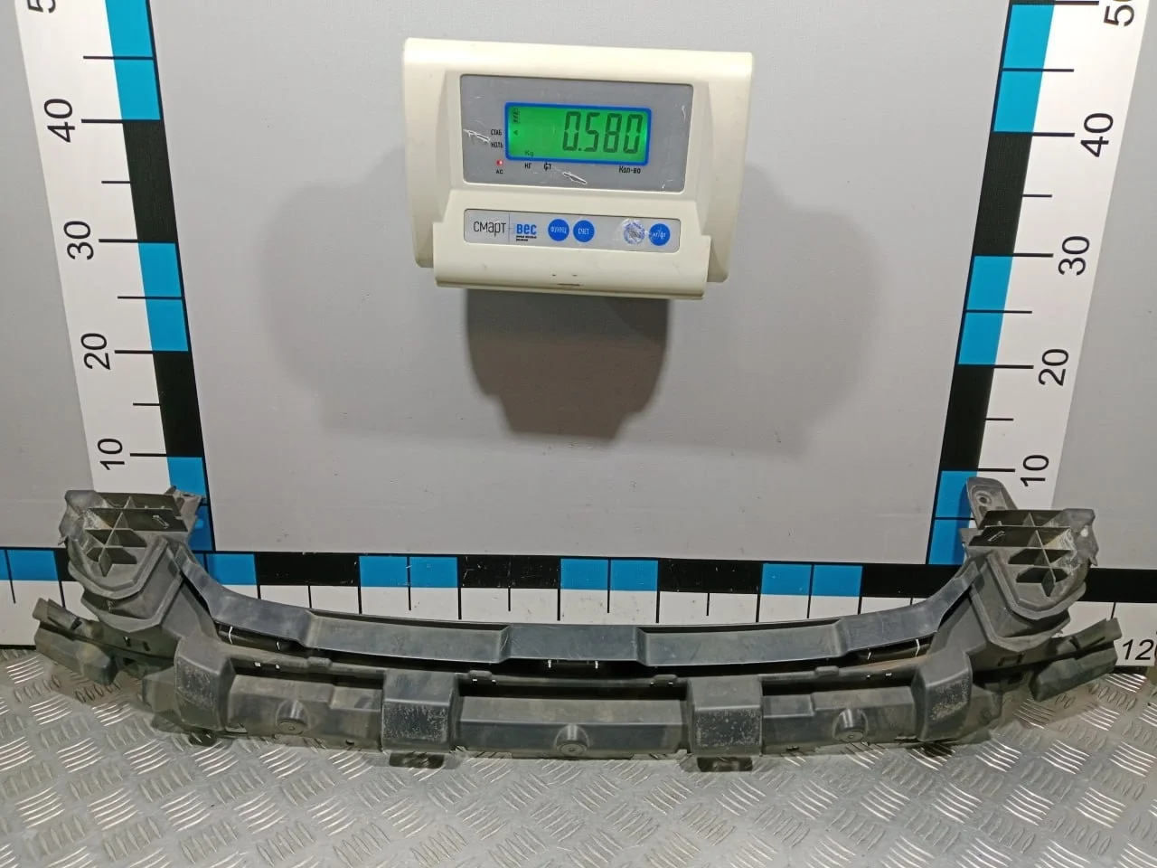 [Б/У] Усилитель переднего бампера Ford Focus II [Код: 00678691 ]