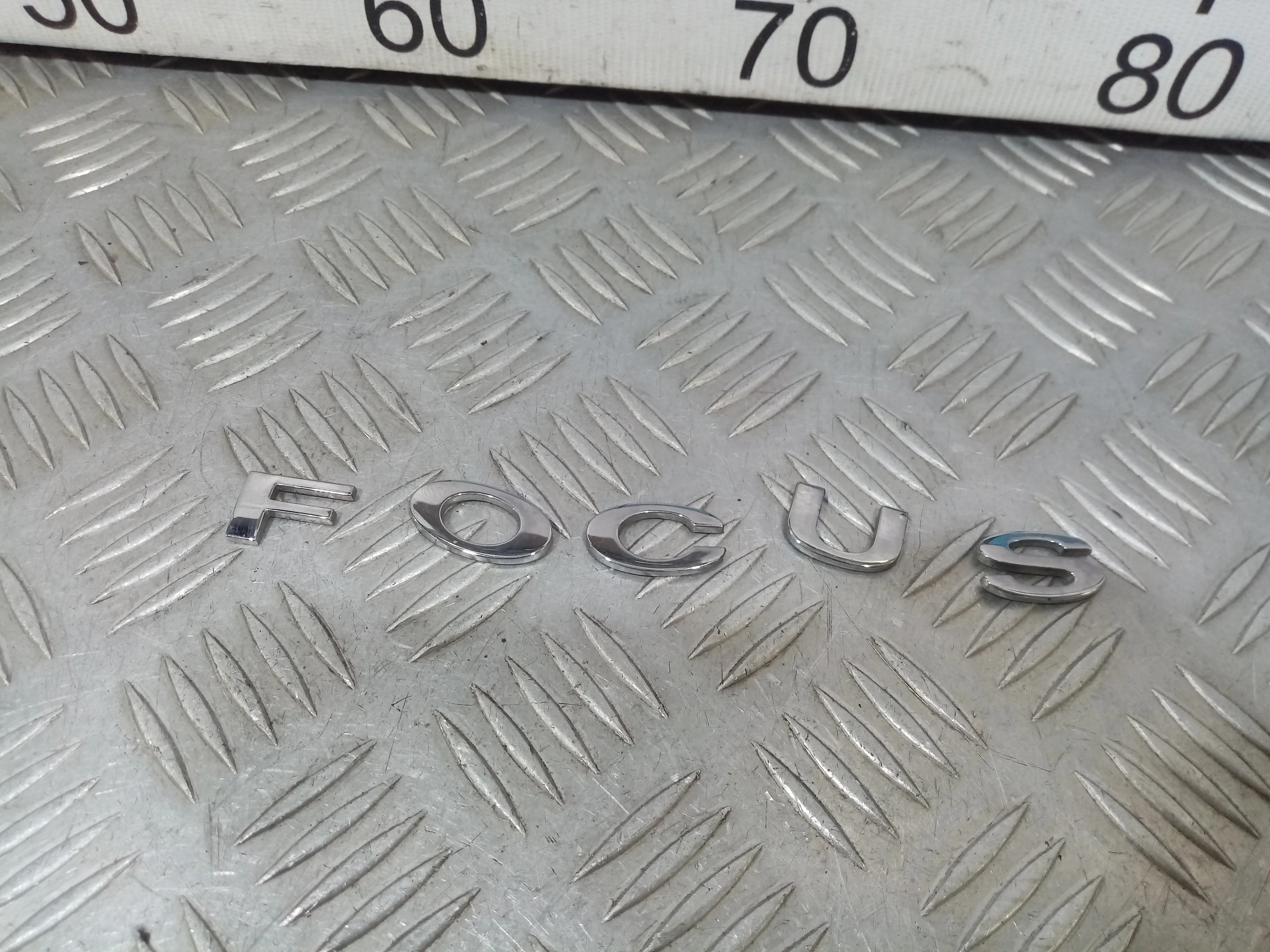 [Б/У] Эмблема Focus II [Код: 00395697 ]